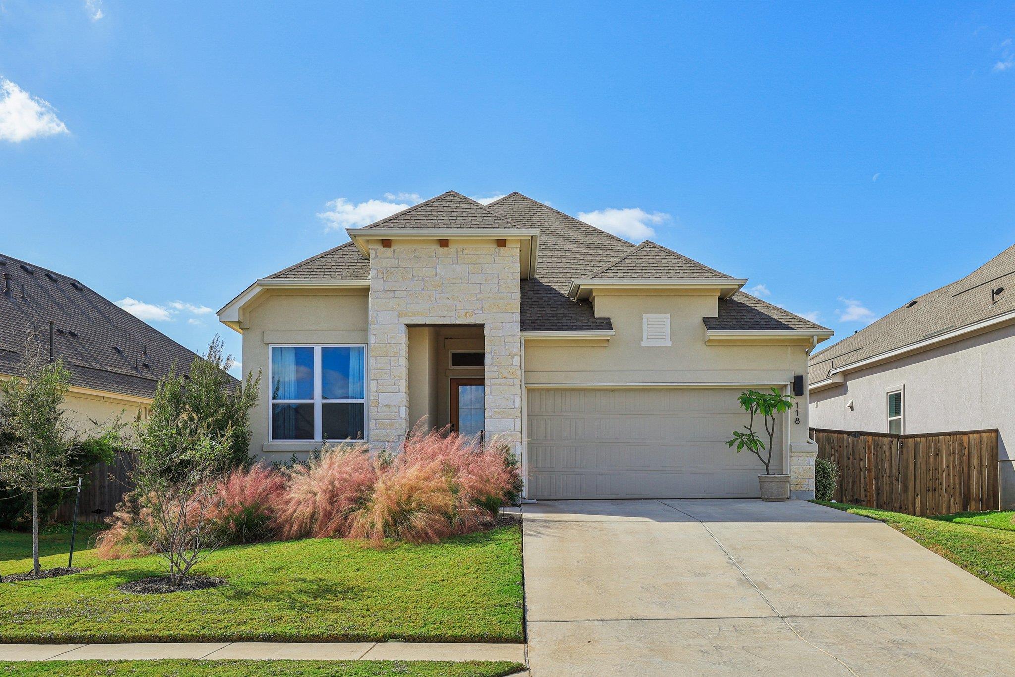 118 Cibolo Creek Loop, Bastrop, TX 78602