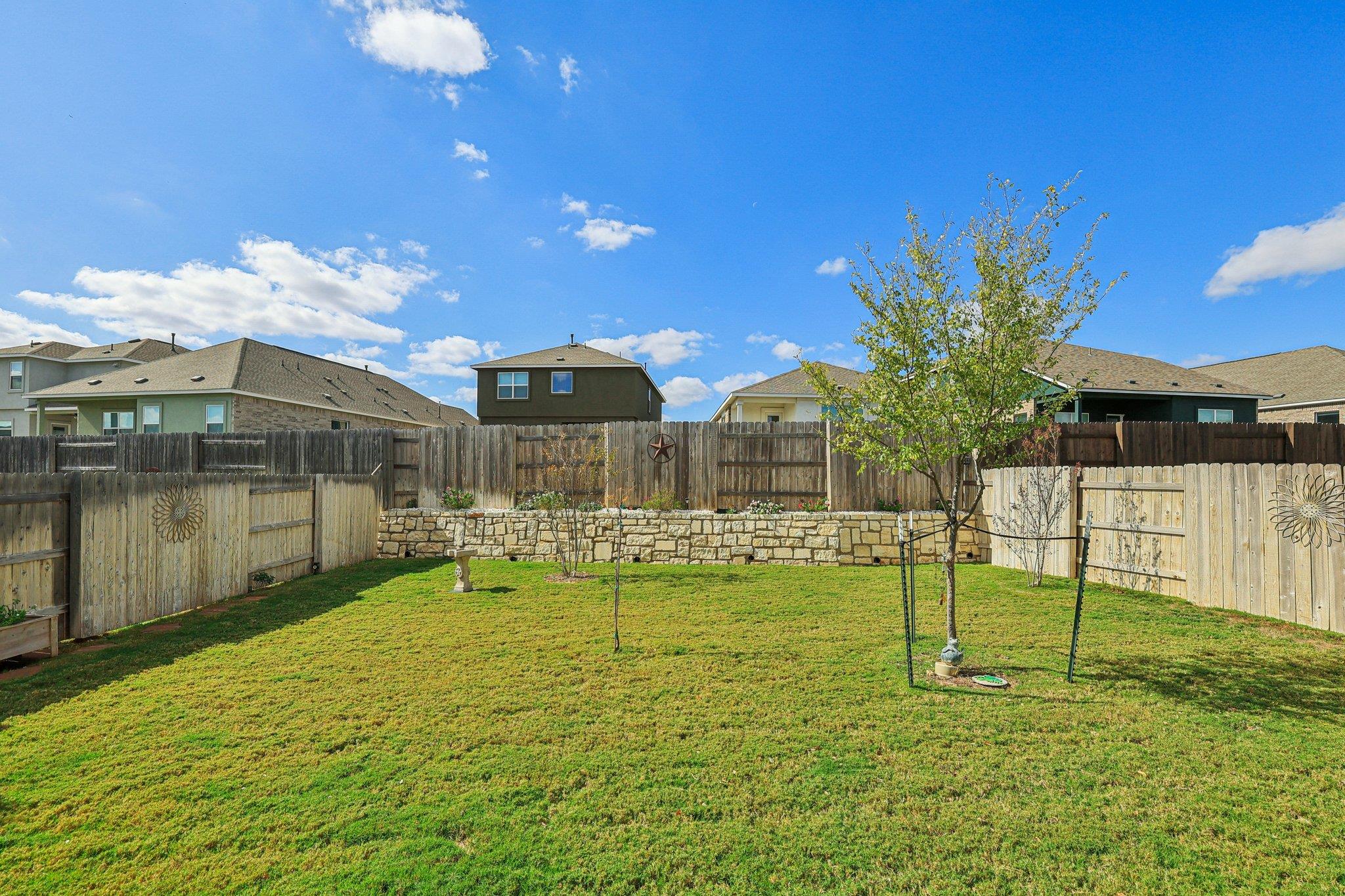 118 Cibolo Creek Loop, Bastrop, TX 78602
