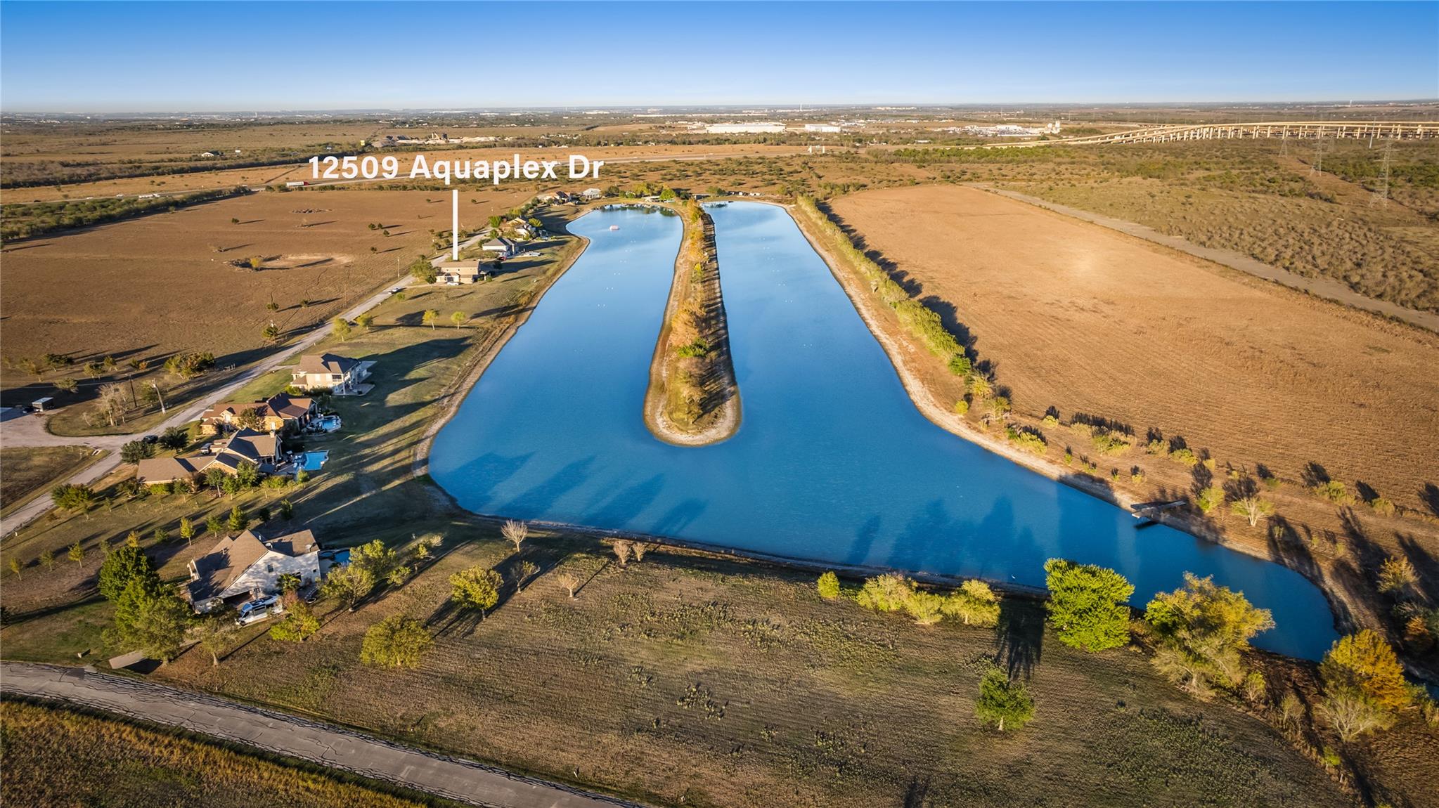 12509 Aquaplex Dr, Buda, TX 78610