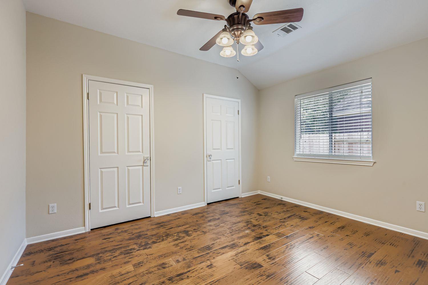 1127 Winding Creek Pl, Round Rock, TX 78665