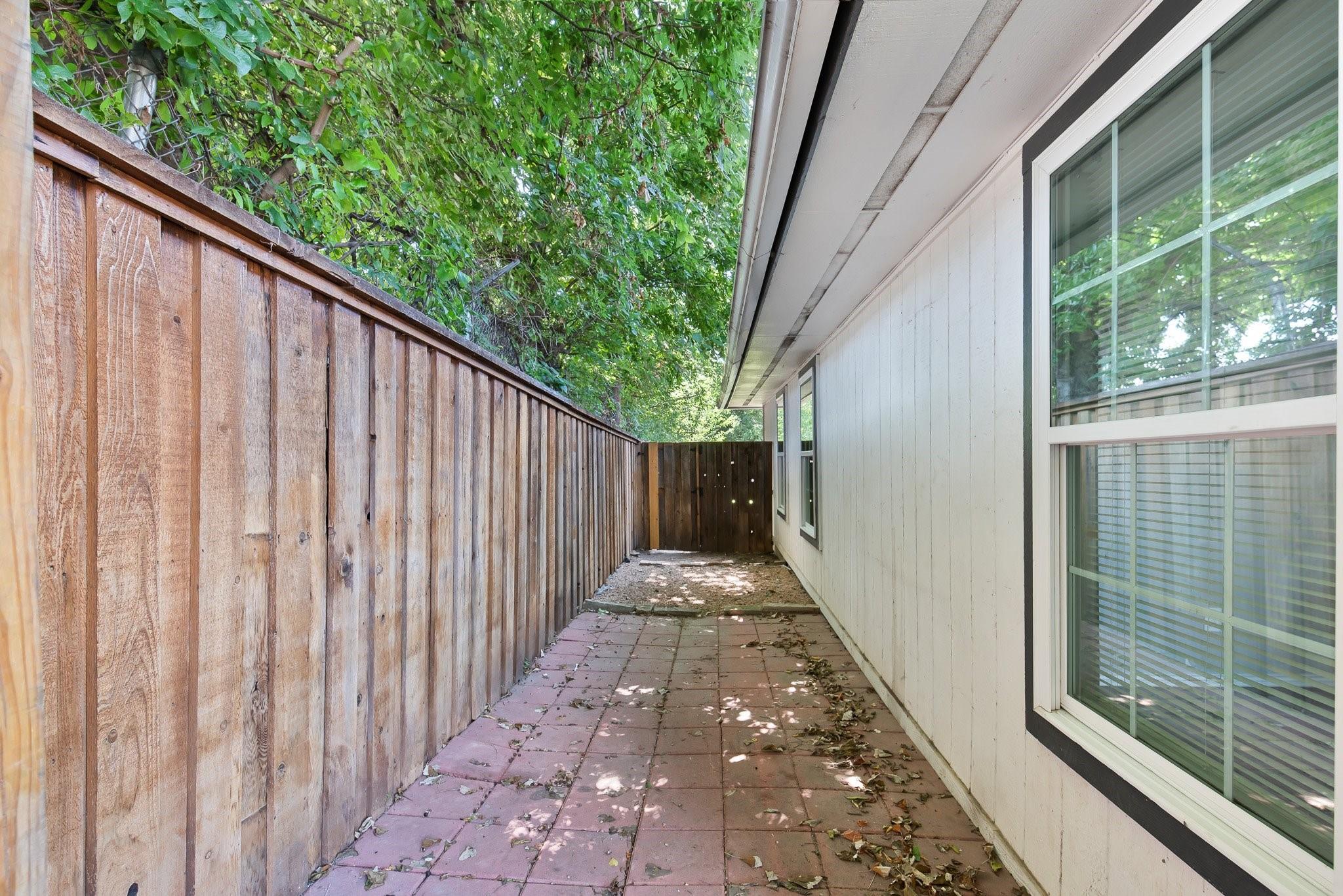 7617 Meador Ave # A, Austin, TX 78752