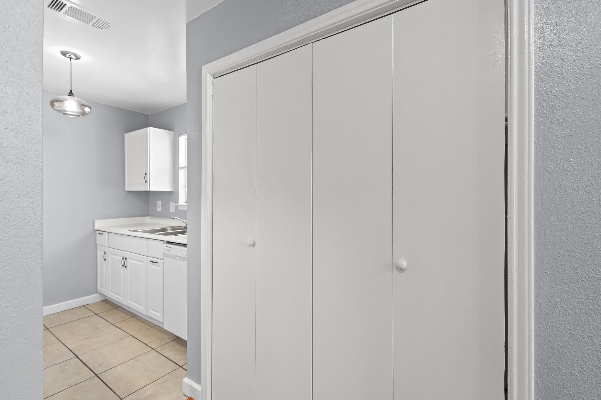 7617 Meador Ave # A, Austin, TX 78752