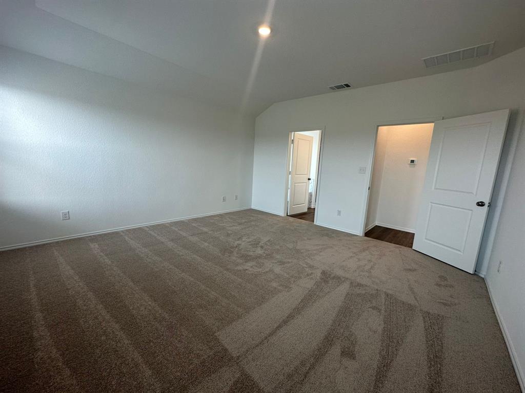 121 Seminole Dr, San Marcos, TX 78666