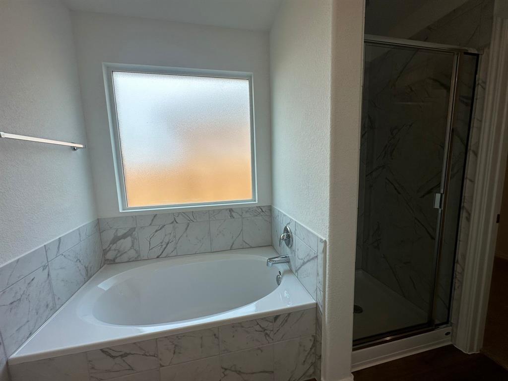 121 Seminole Dr, San Marcos, TX 78666