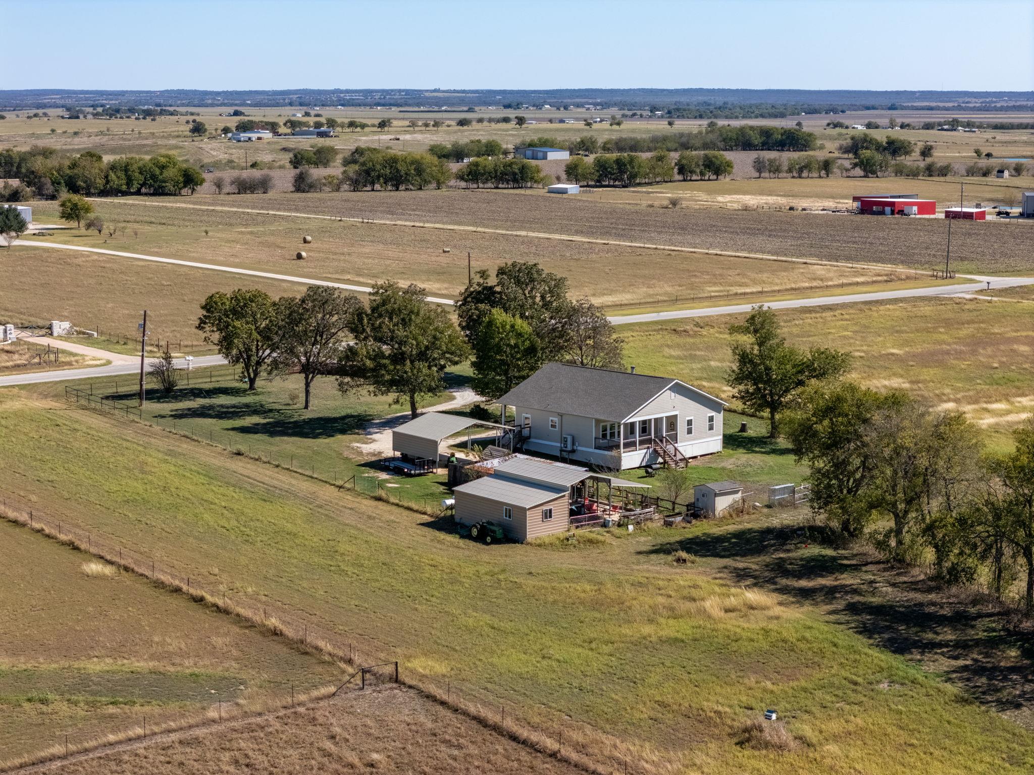 1150 County Road 432, Taylor, TX 76574