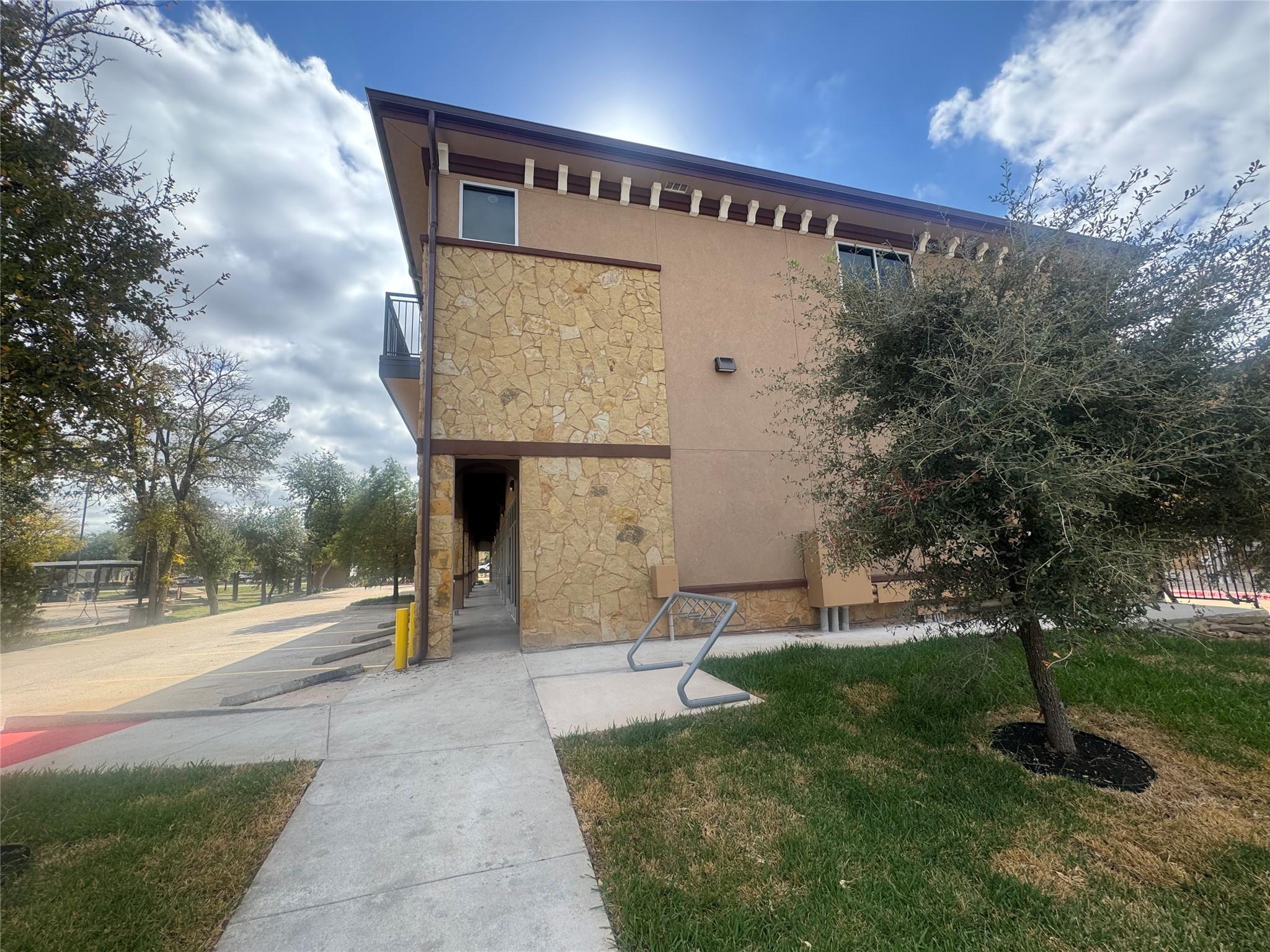3115 Kenai Dr # Bldg 2, Cedar Park, TX 78613