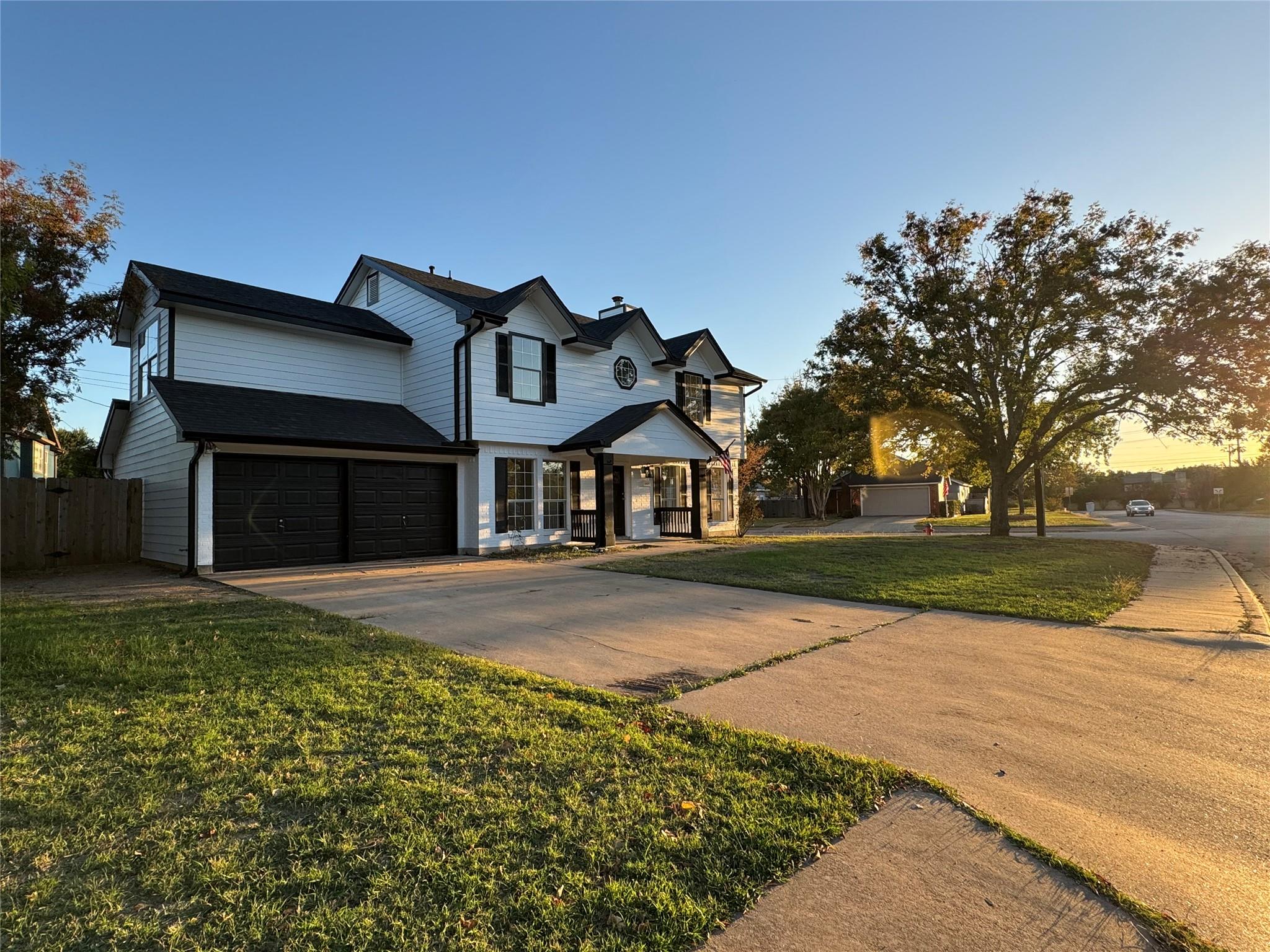1905 Hollow Tree Blvd, Round Rock, TX 78681