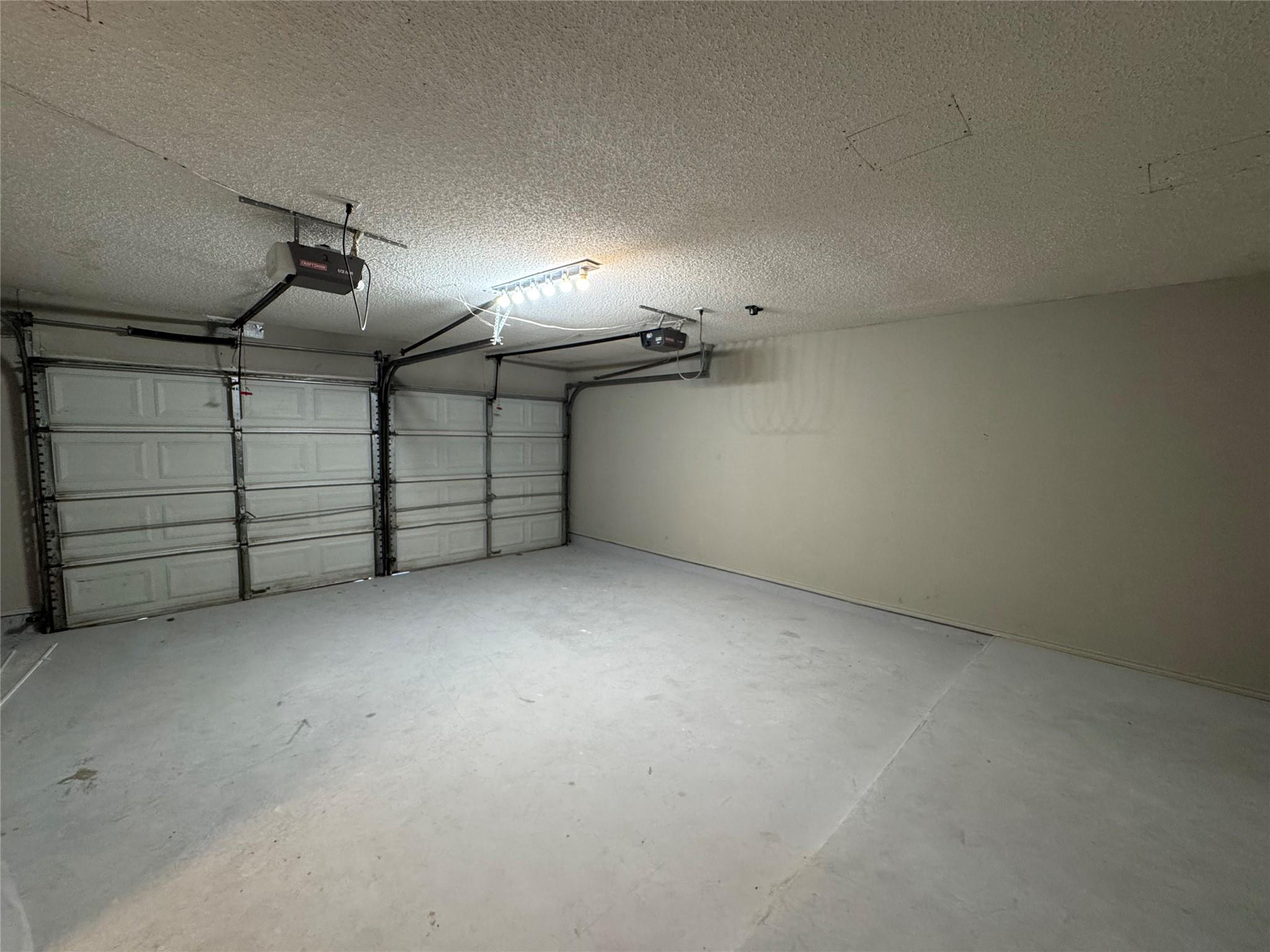 1905 Hollow Tree Blvd, Round Rock, TX 78681