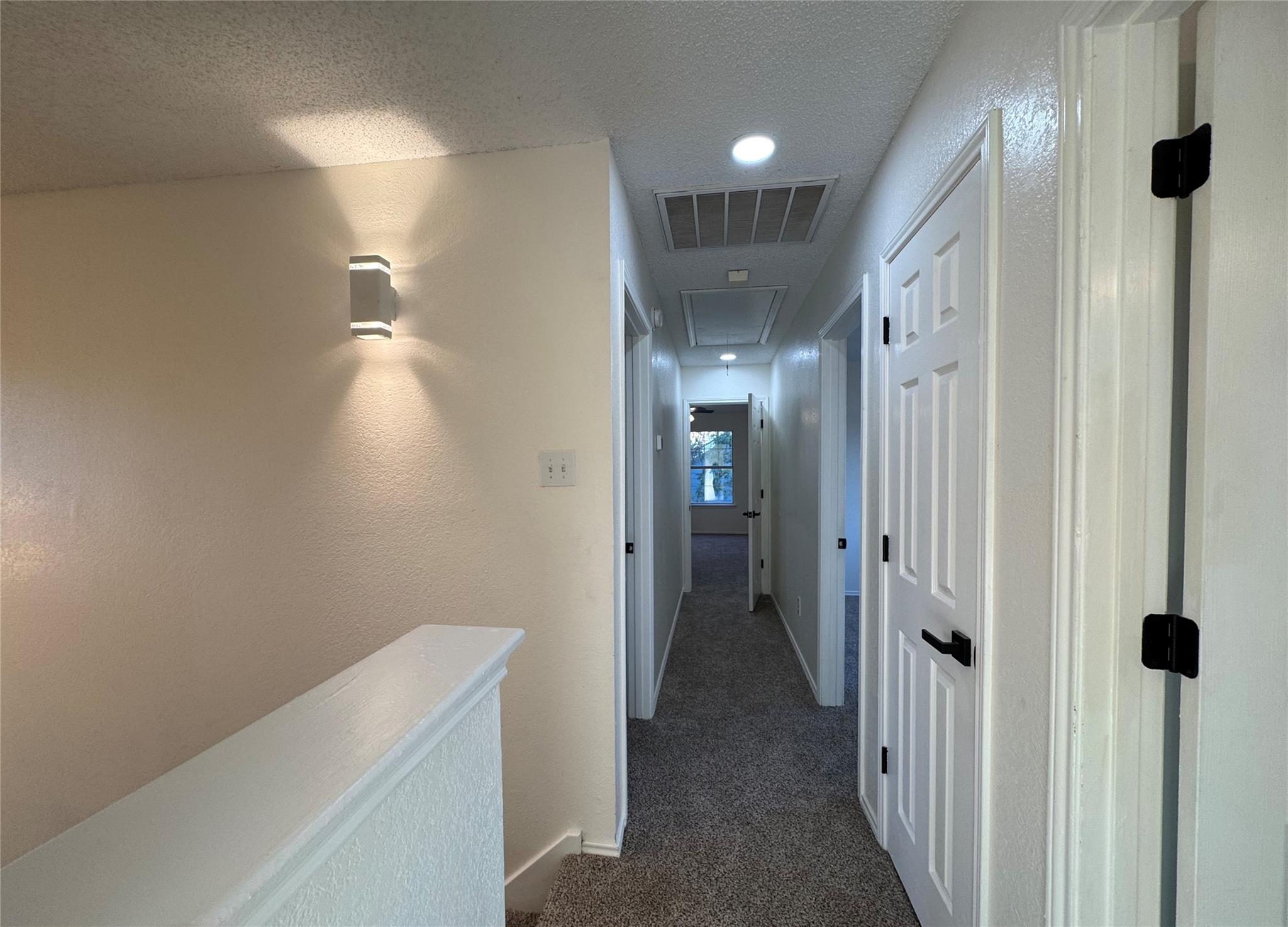 1905 Hollow Tree Blvd, Round Rock, TX 78681