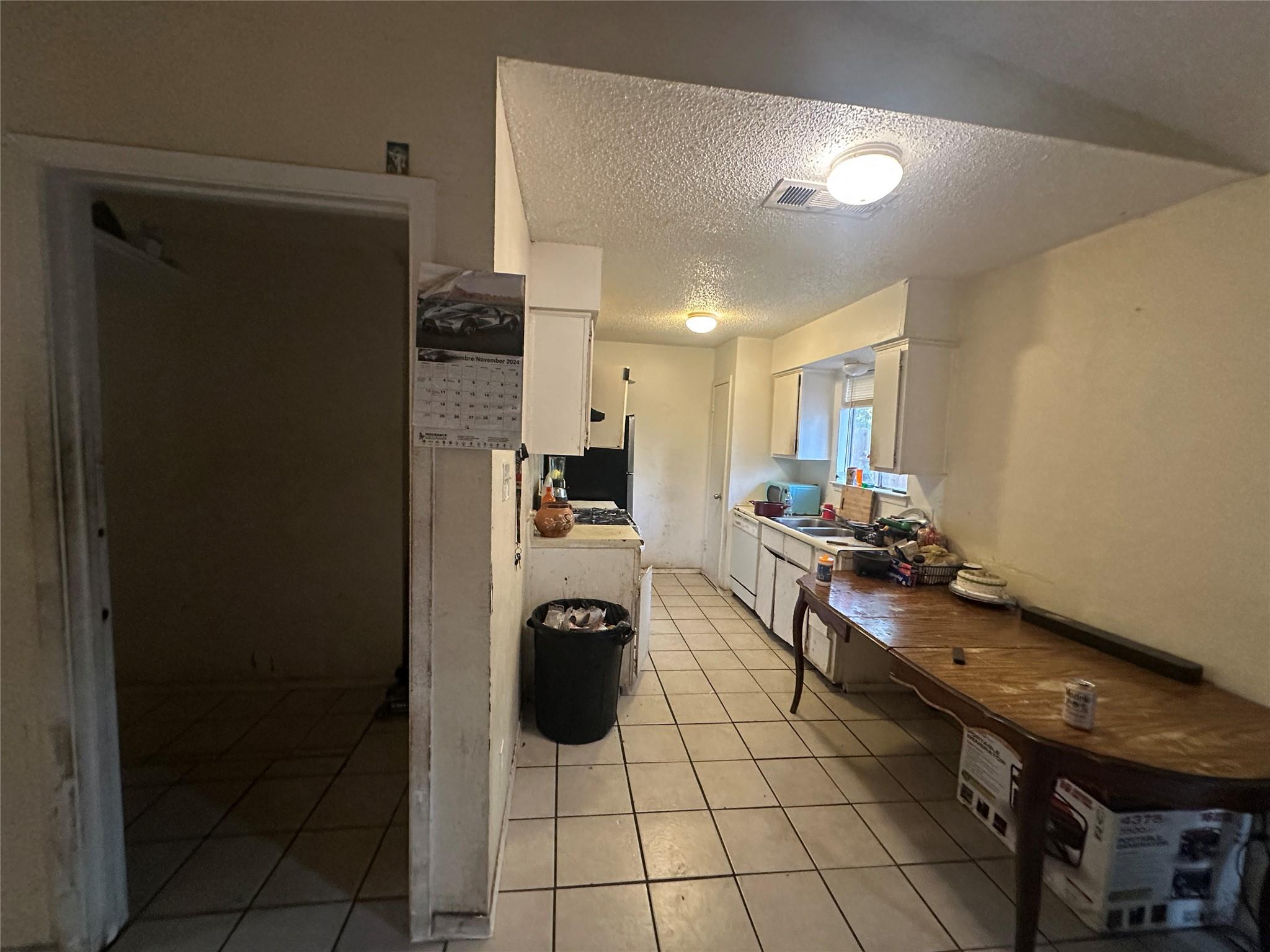 7221 Ellington Cir, Austin, TX 78724