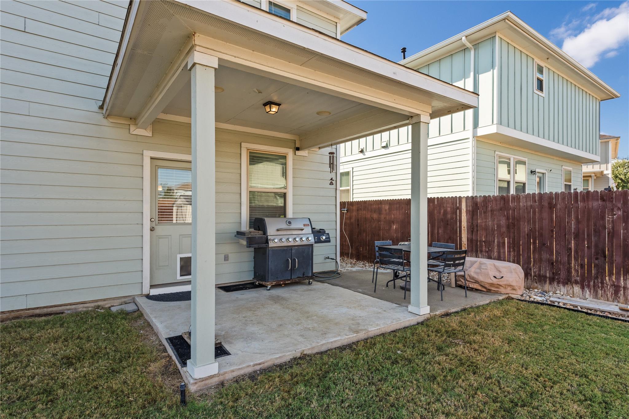 433 Triumph Rd, Buda, TX 78610