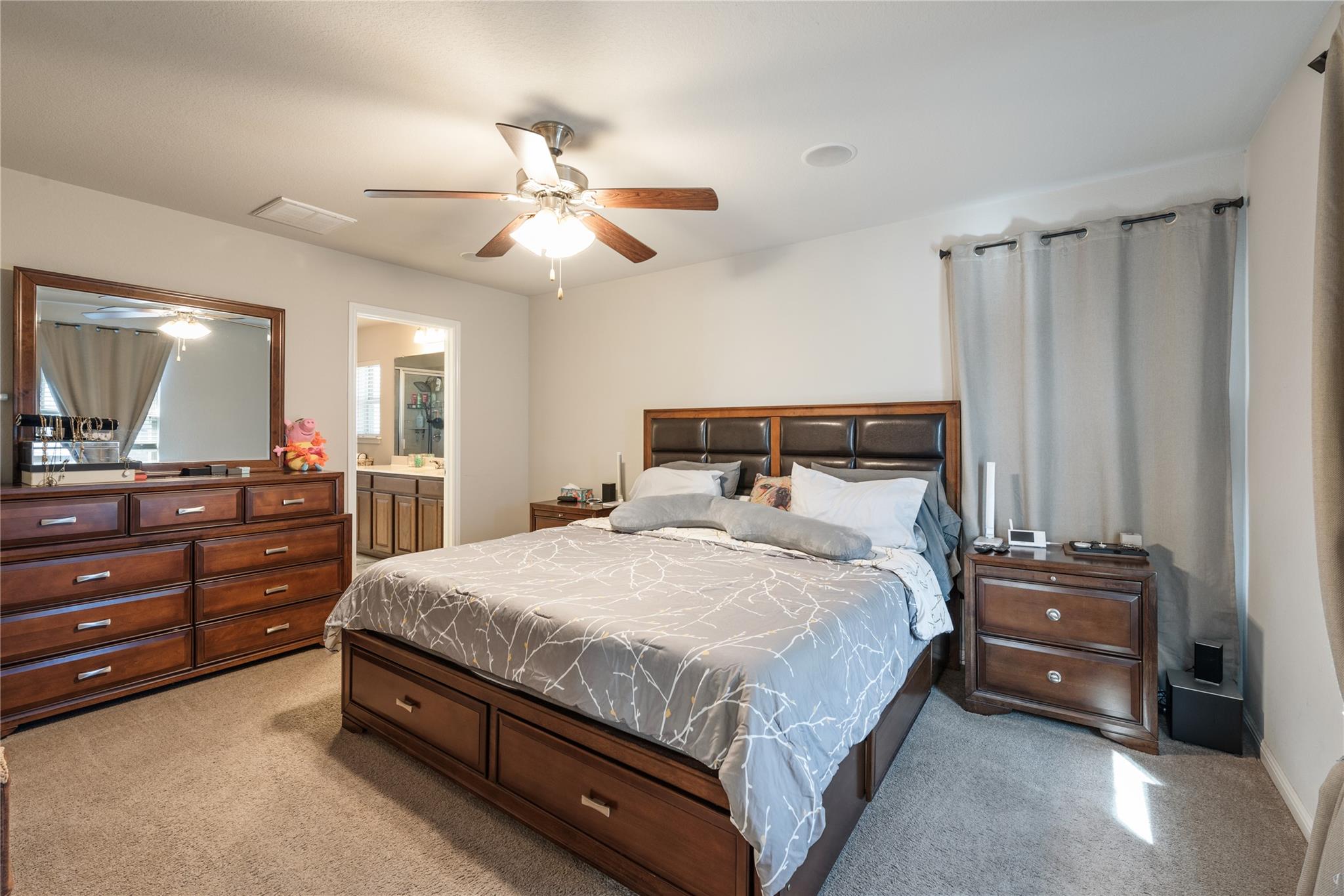 433 Triumph Rd, Buda, TX 78610