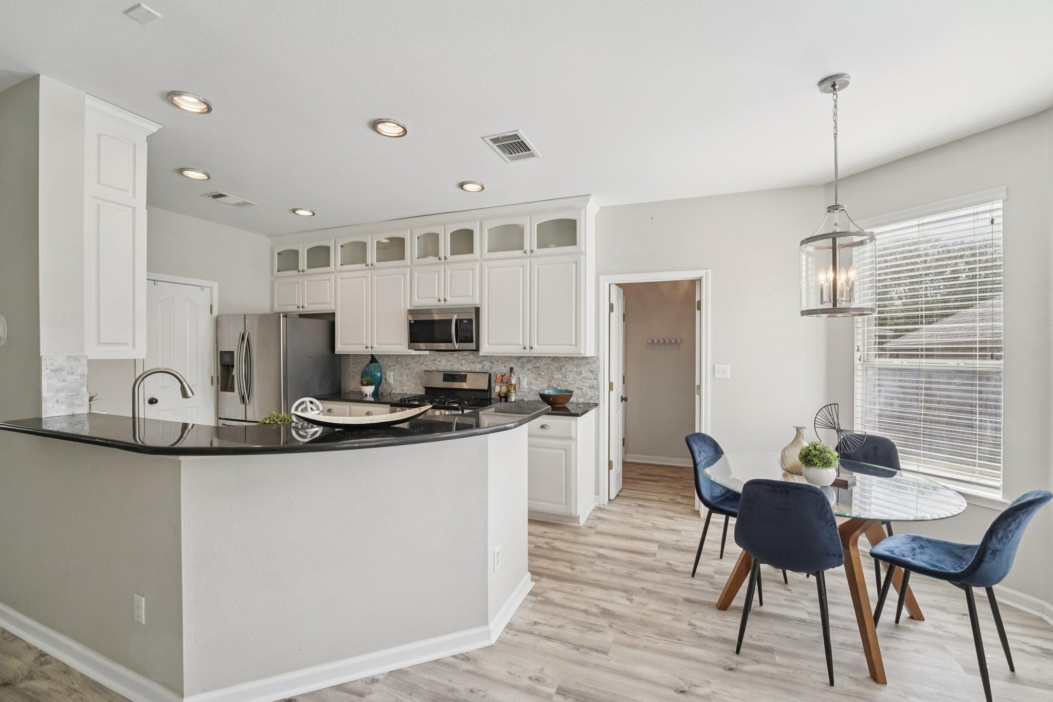 4103 Hidden View Ct, Round Rock, TX 78665