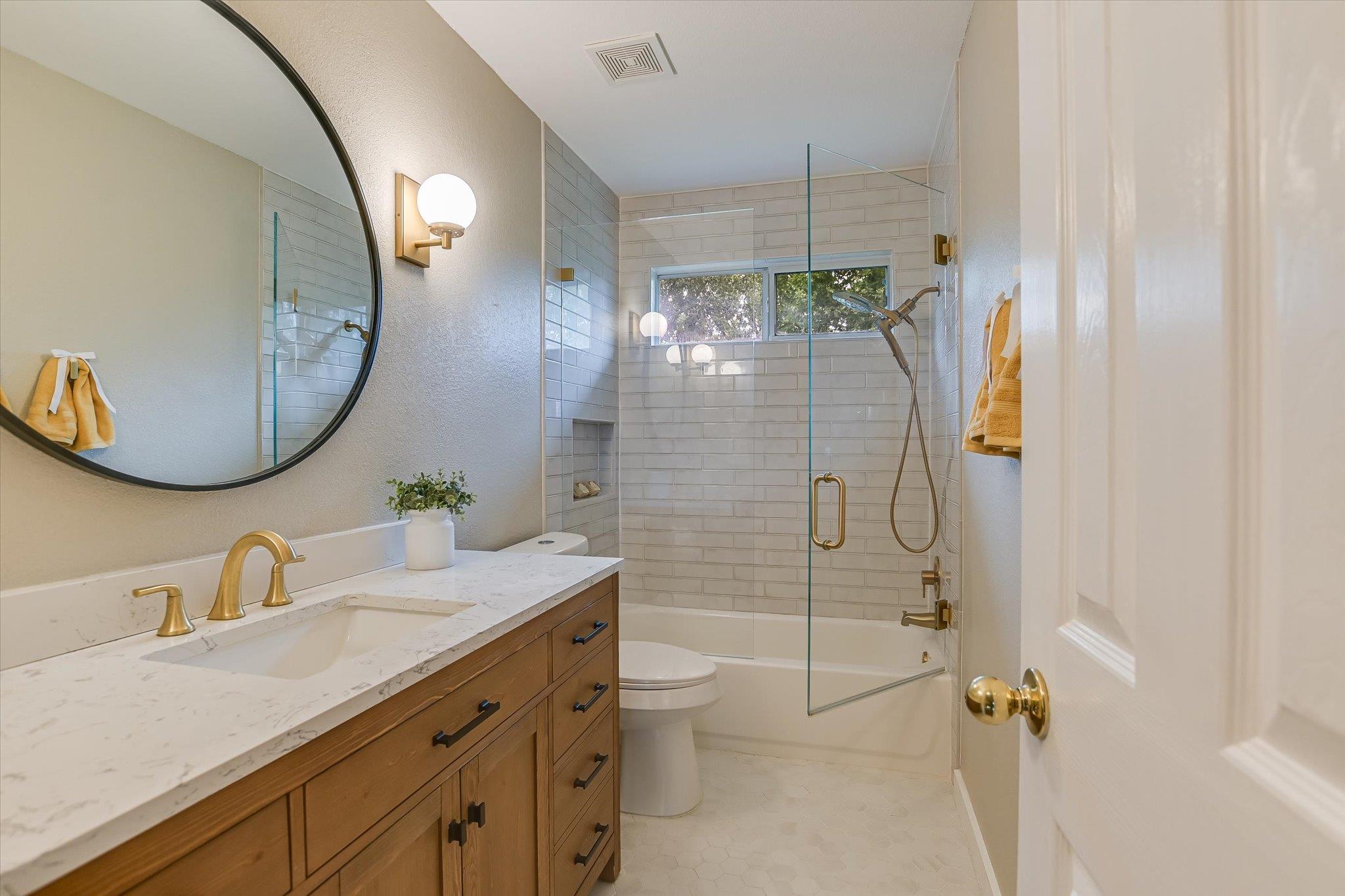 3231 Foothills Trl, Round Rock, TX 78681