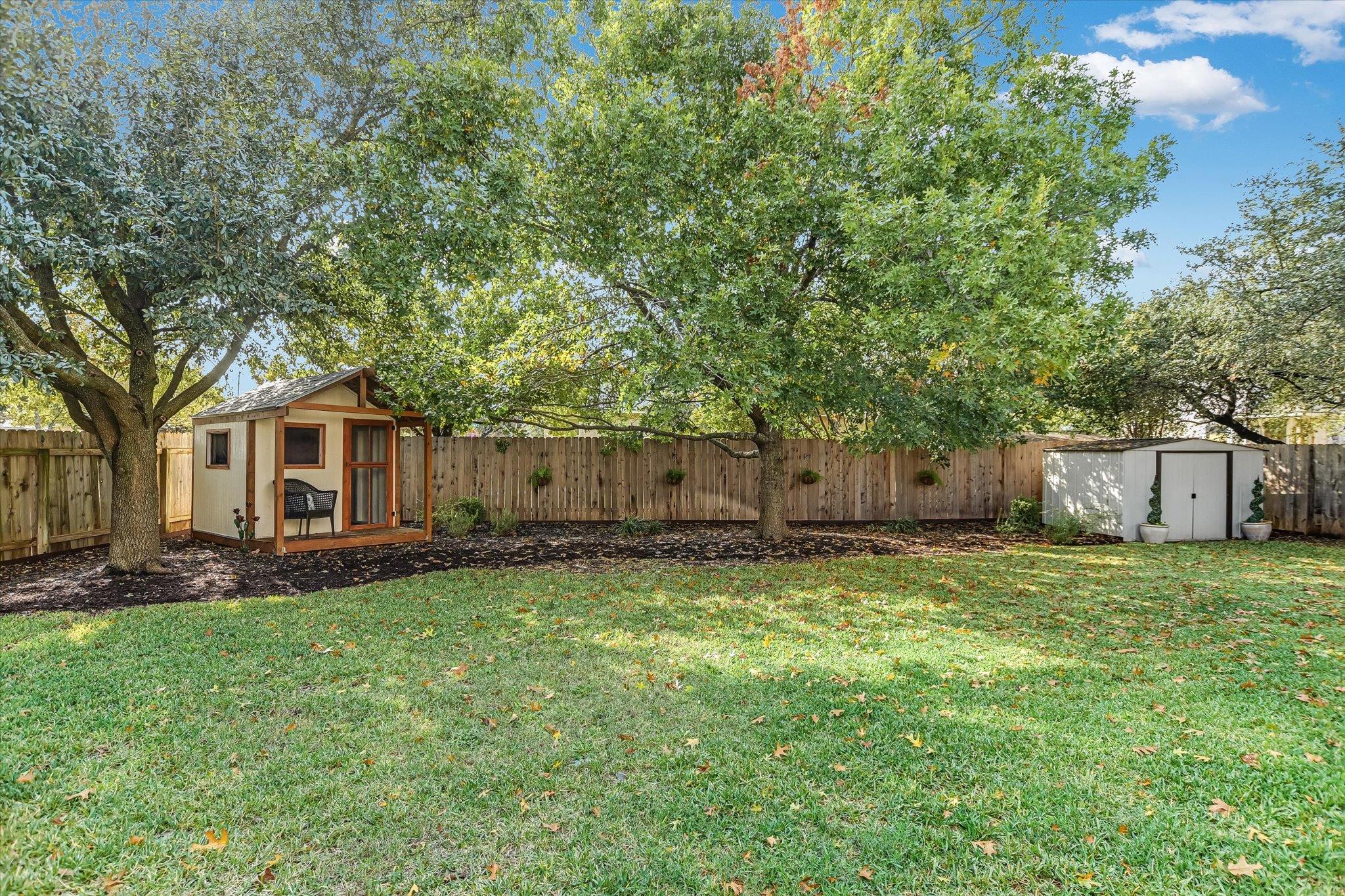 3231 Foothills Trl, Round Rock, TX 78681