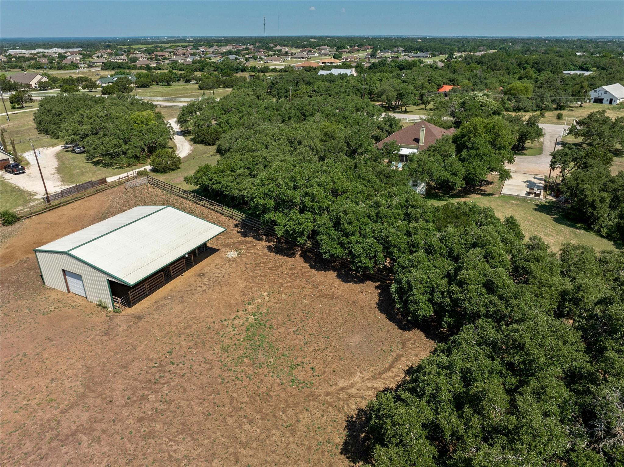 144 Sundance Trl, Liberty Hill, TX 78642