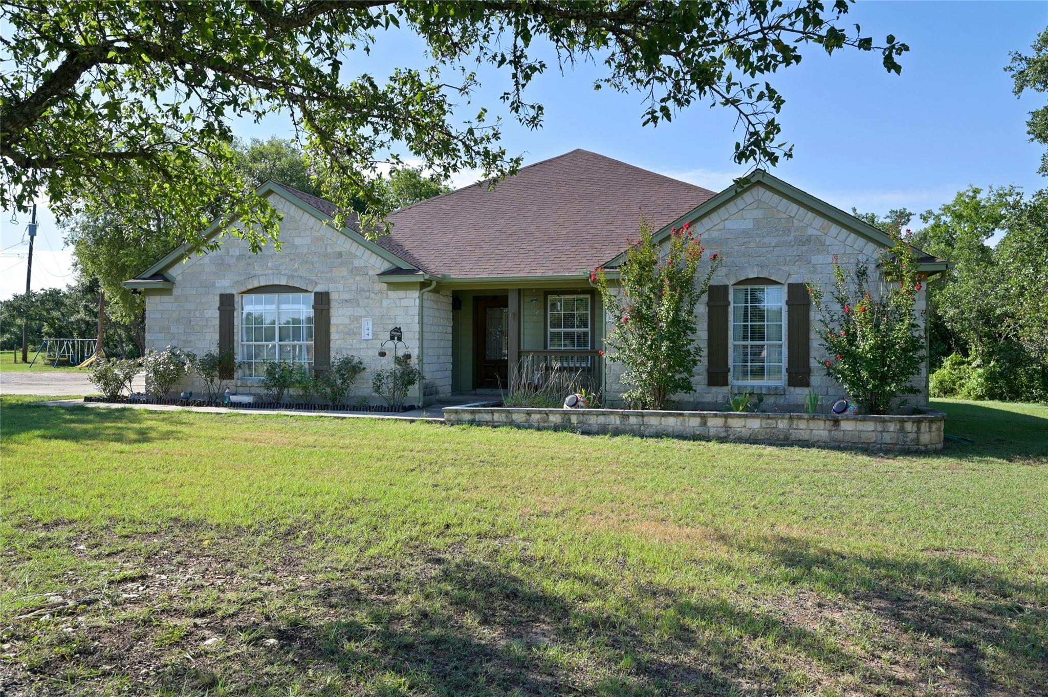 144 Sundance Trl, Liberty Hill, TX 78642