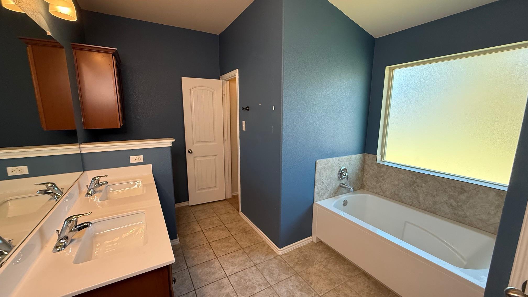 116 Zoisite Ln, Jarrell, TX 76537