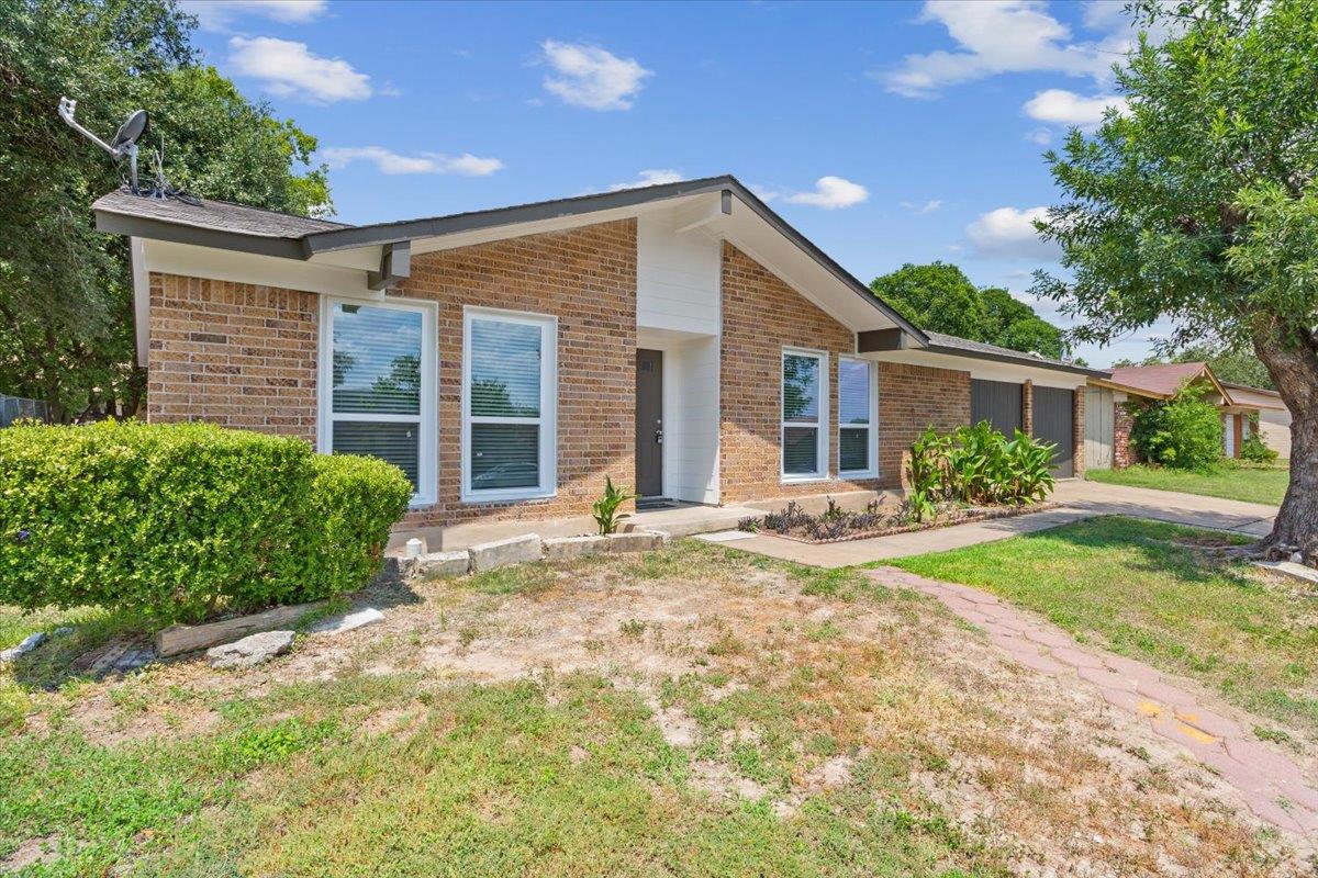 10100 Woodglen Dr, Austin, TX 78753