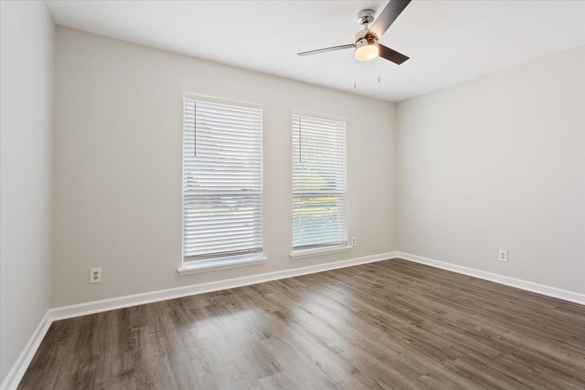 10100 Woodglen Dr, Austin, TX 78753