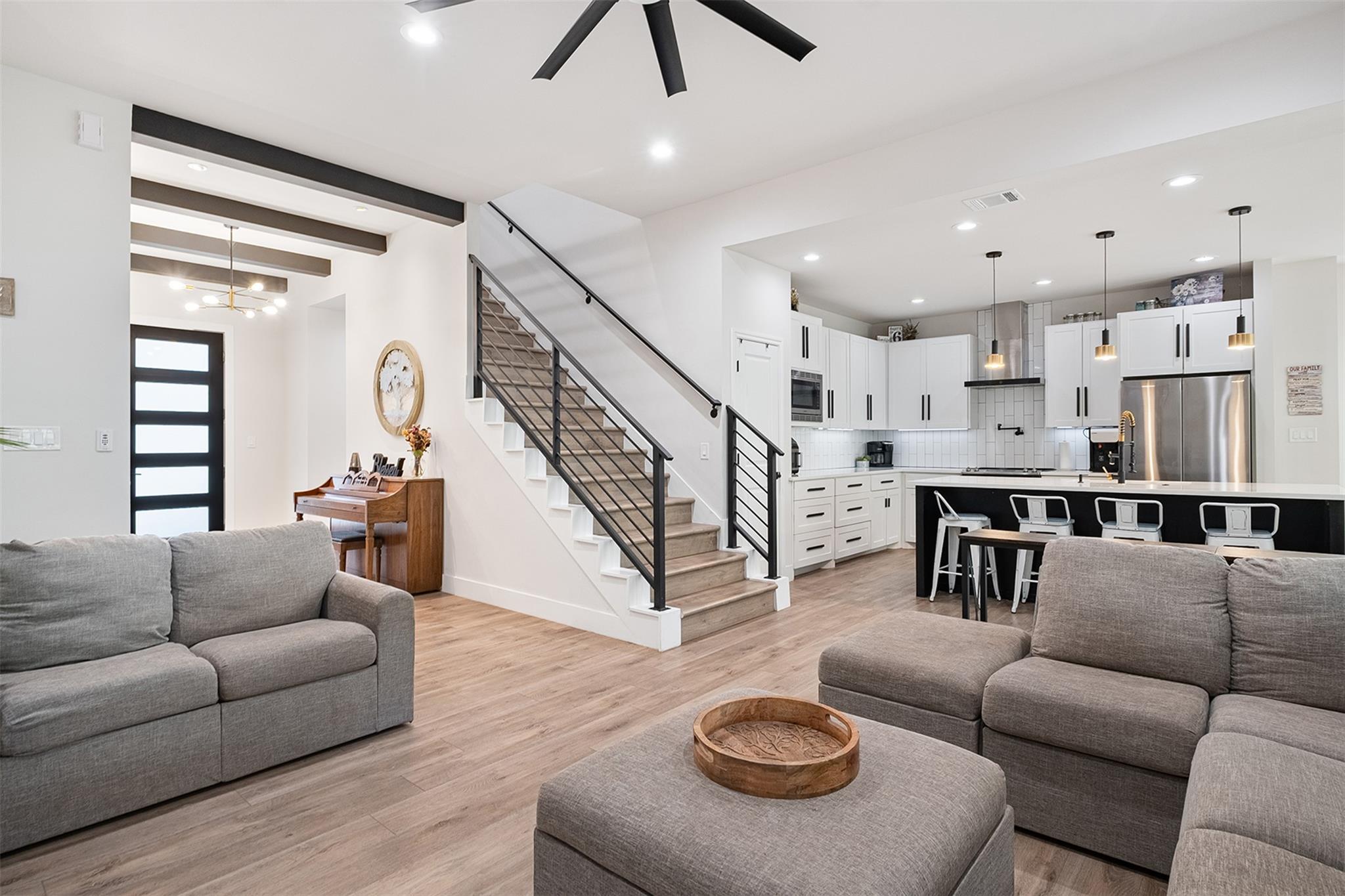 176 Briar Forest Dr, Bastrop, TX 78602