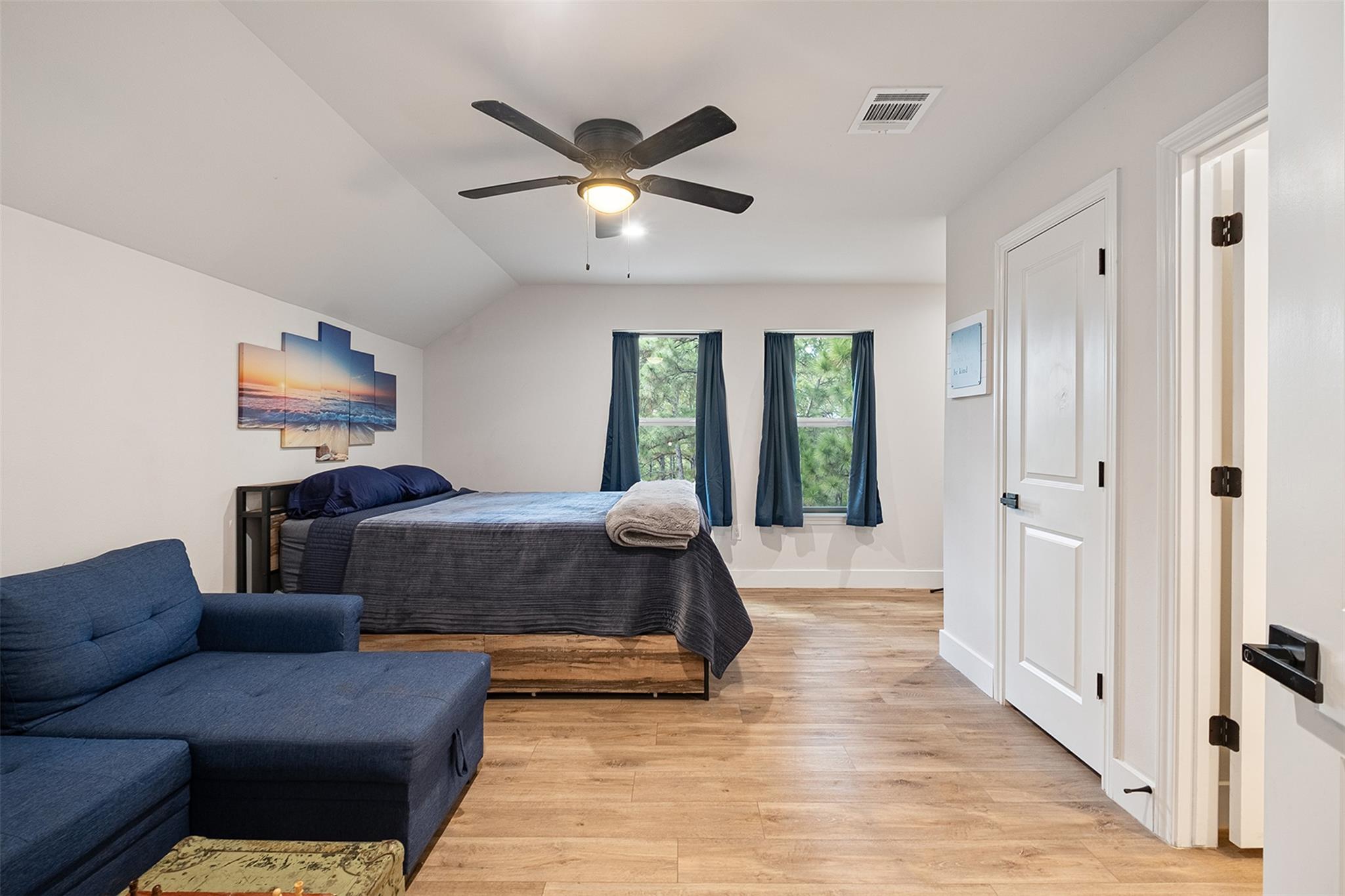 176 Briar Forest Dr, Bastrop, TX 78602