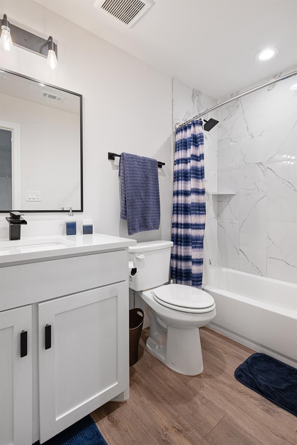 176 Briar Forest Dr, Bastrop, TX 78602