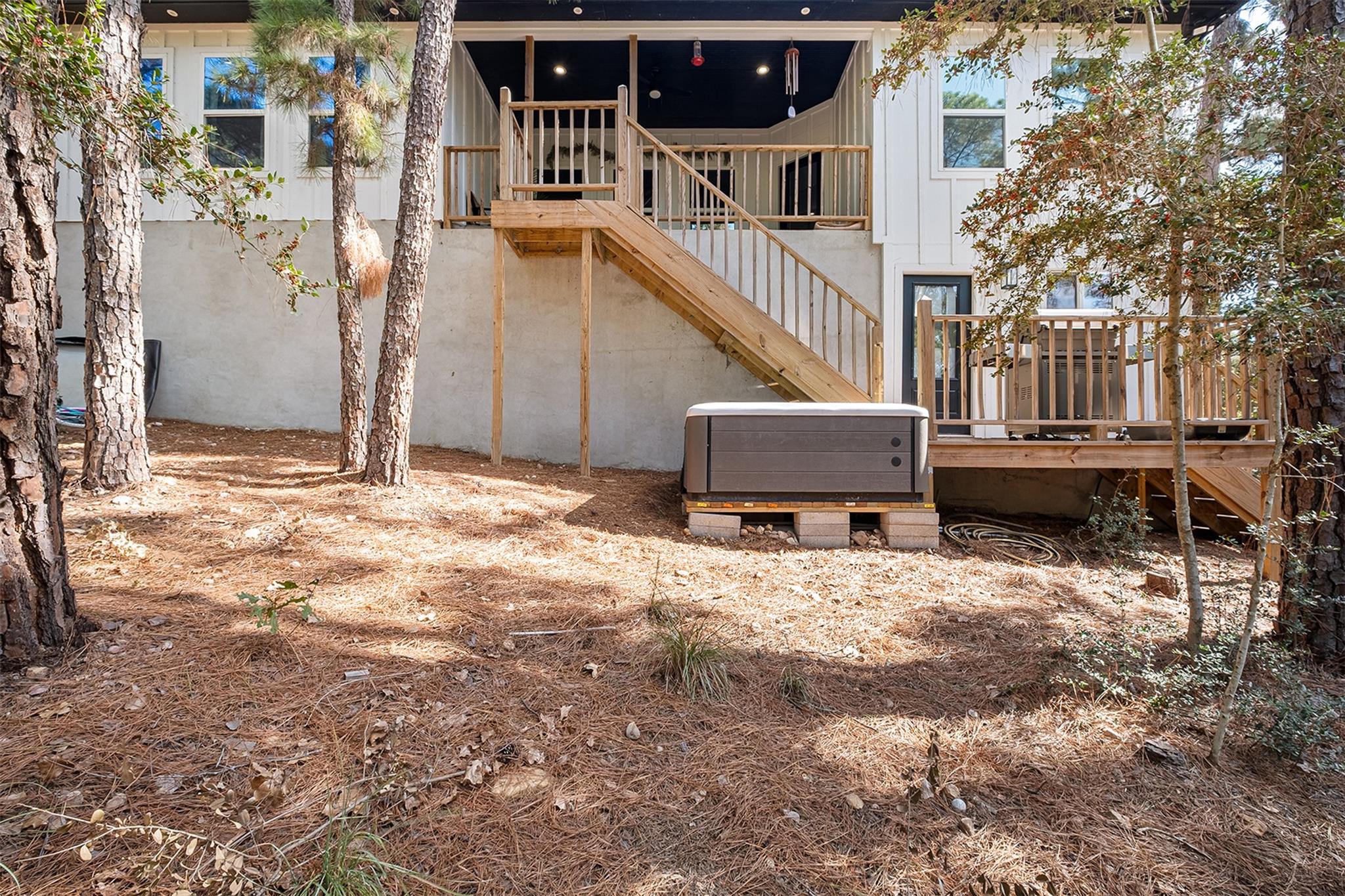 176 Briar Forest Dr, Bastrop, TX 78602