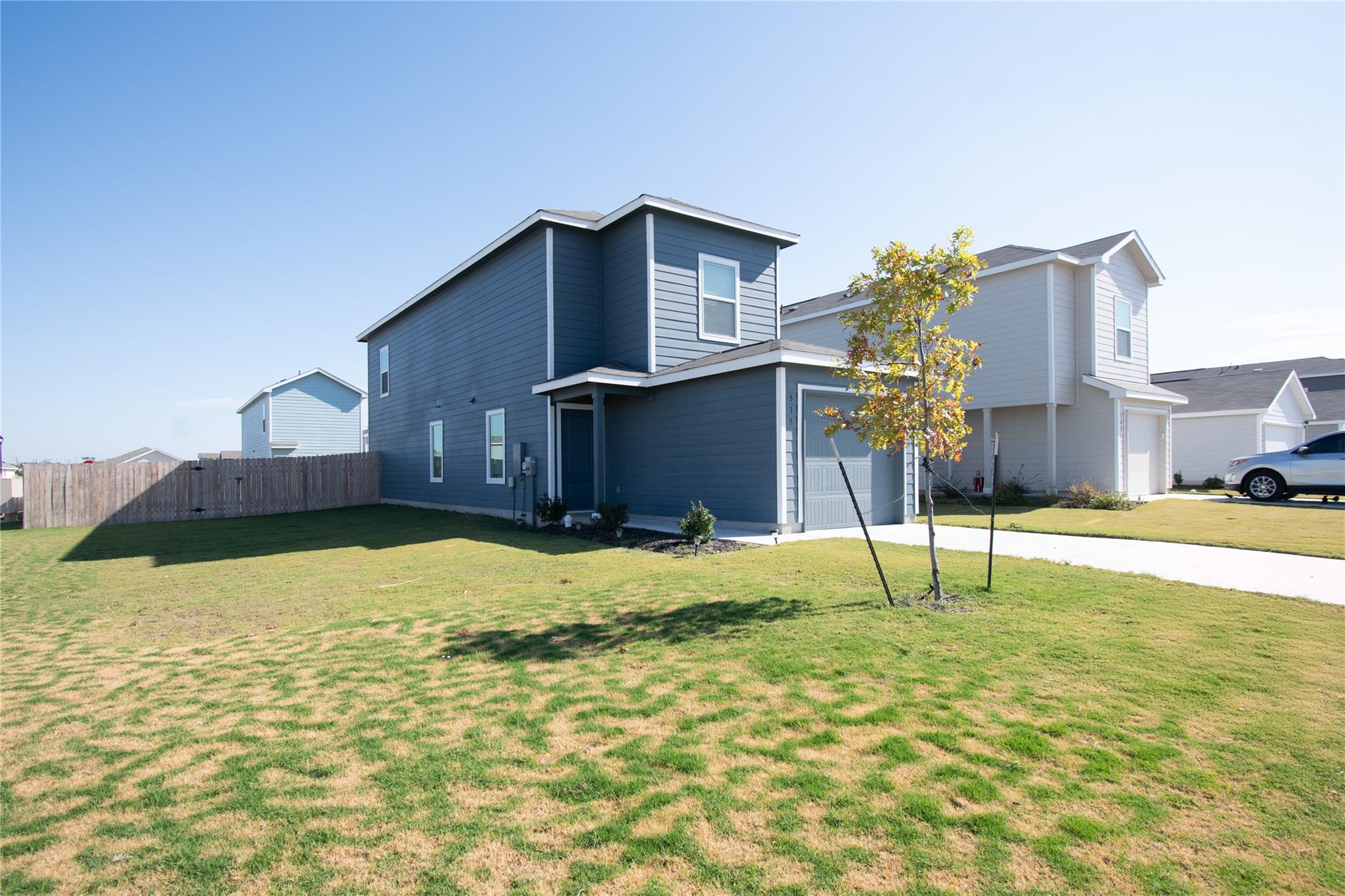 539 Commander Abbott Dr, Jarrell, TX 76537