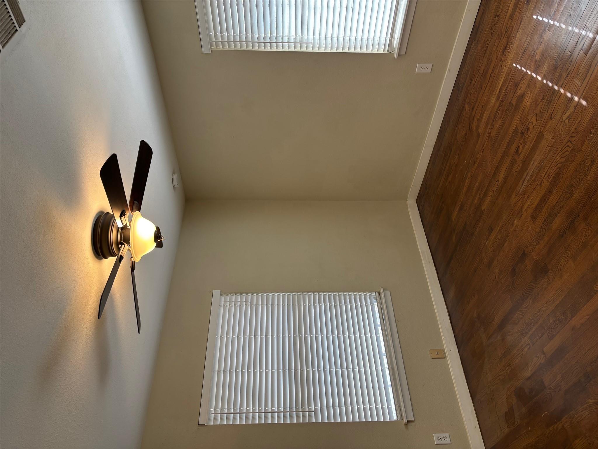 401 Cherry Hill Dr, Austin, TX 78704