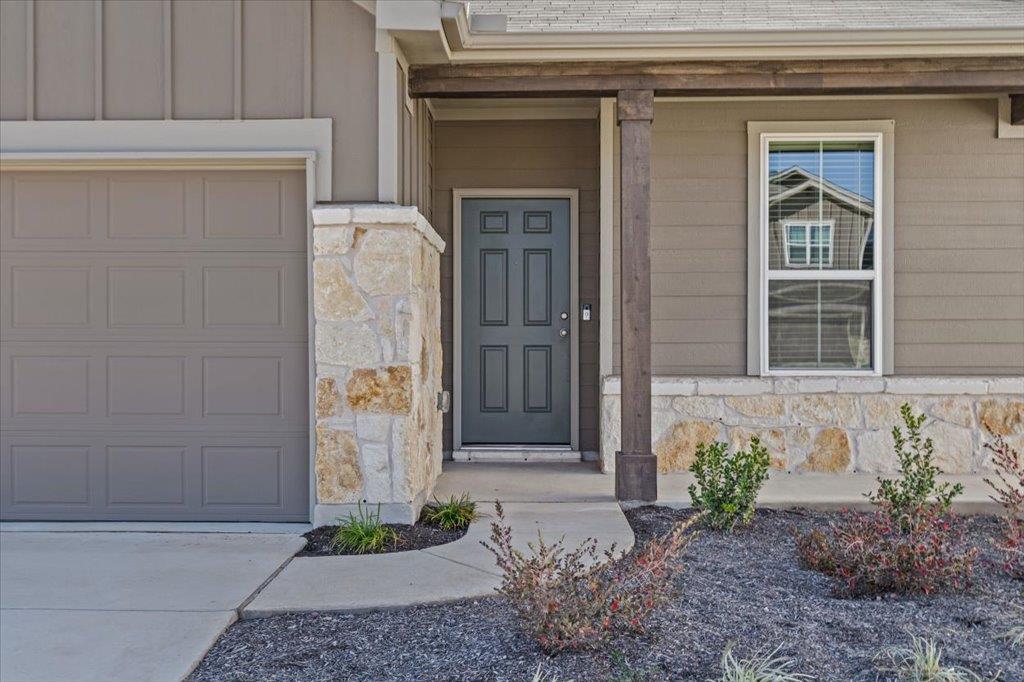 408 Kapok St, Buda, TX 78610