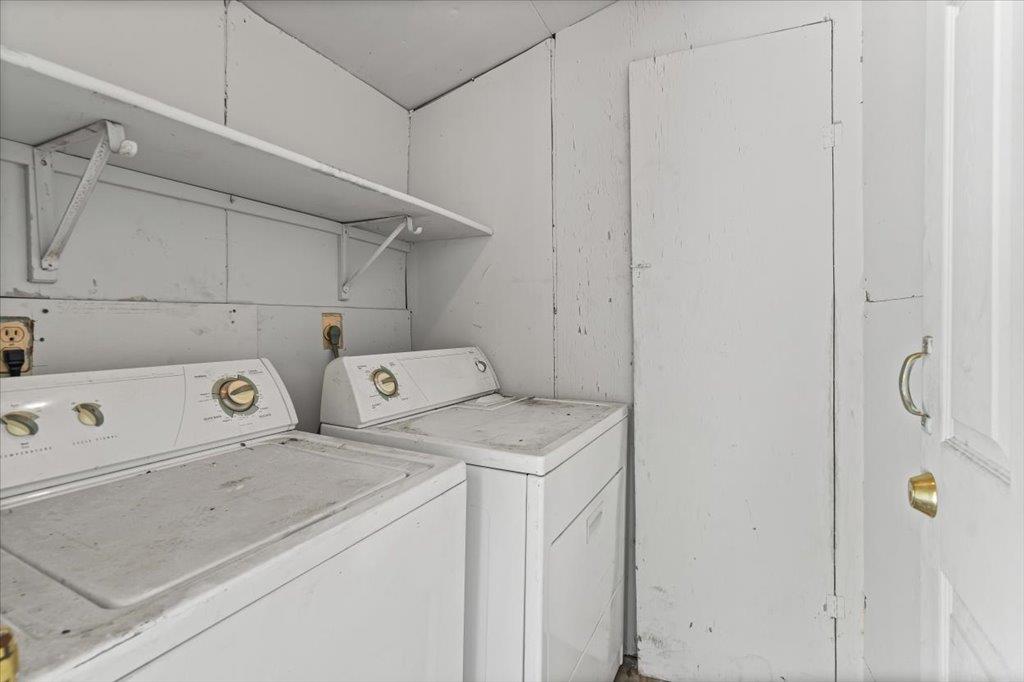 2809 Parker Ln # A, Austin, TX 78741