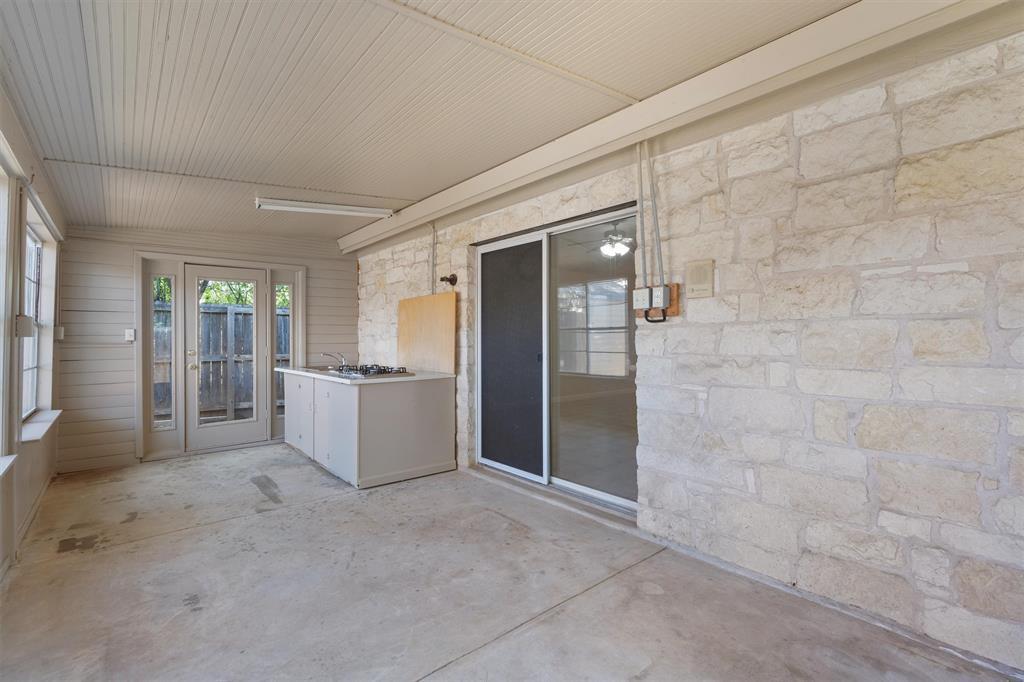 902 Rocking Spur Cv, Pflugerville, TX 78660