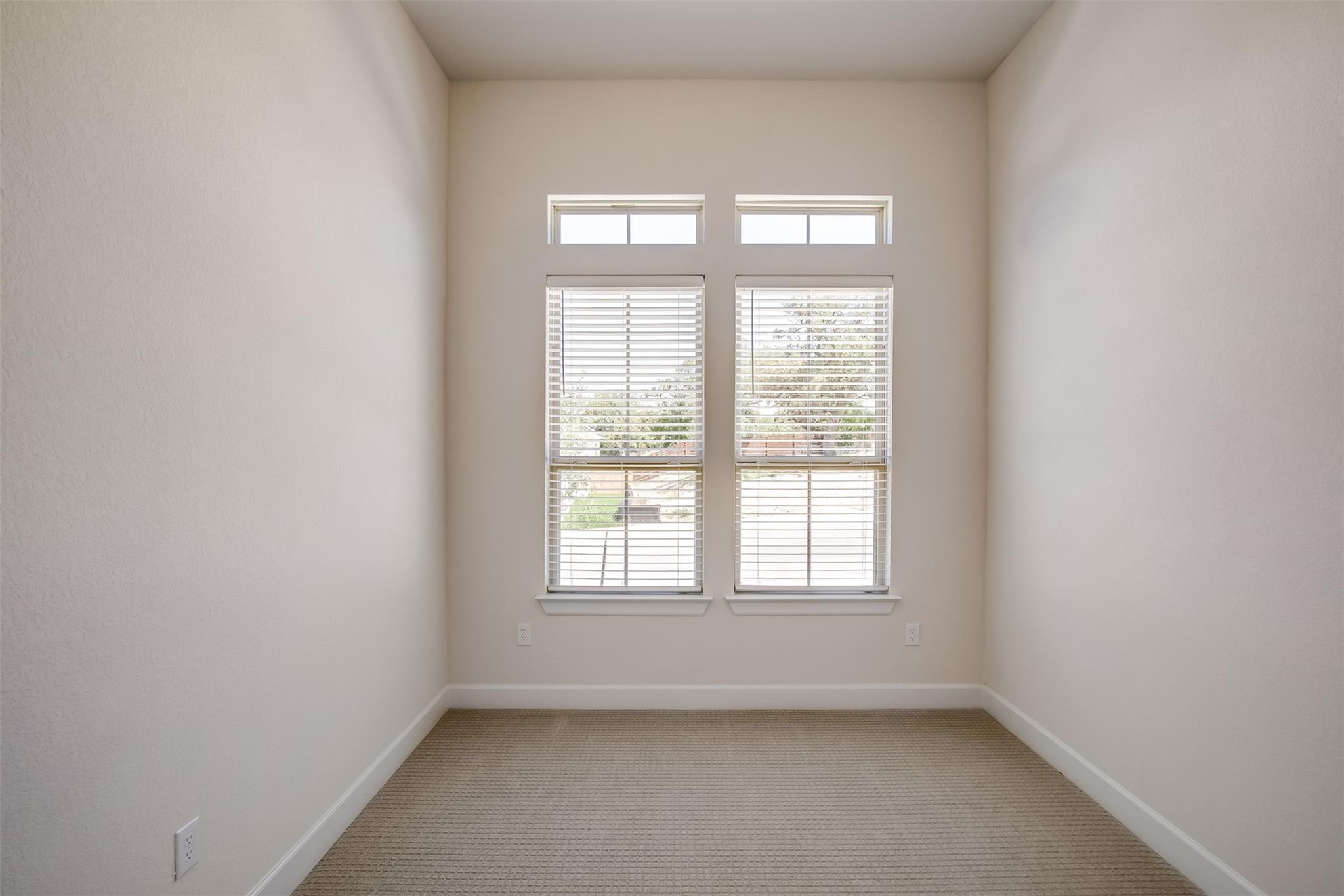 12706 Bloomington Dr, Austin, TX 78748