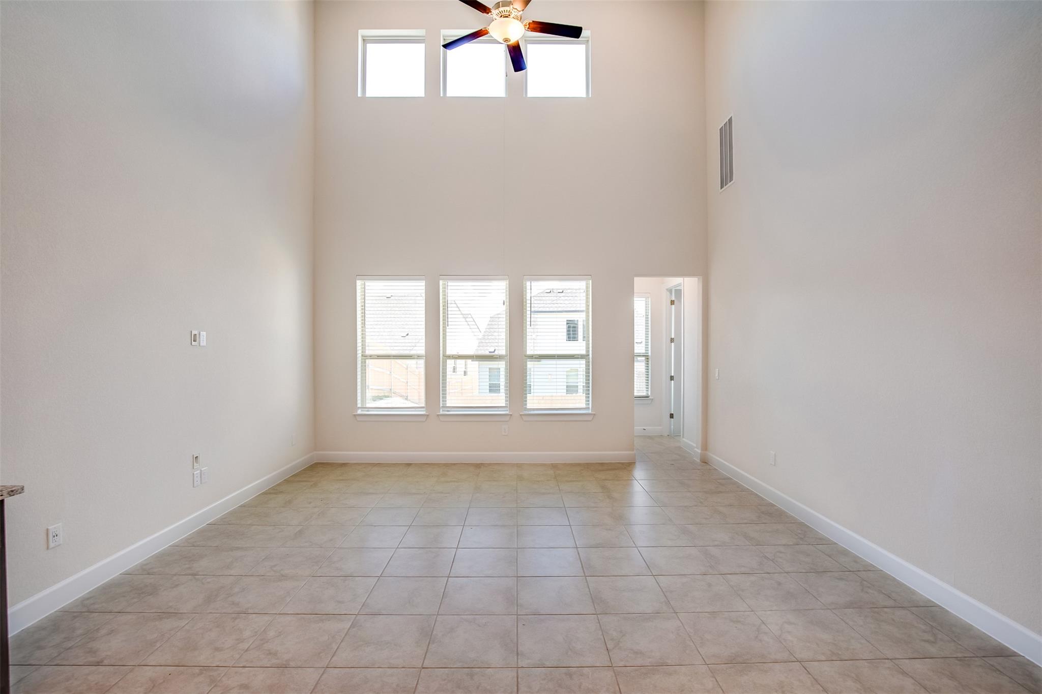 12706 Bloomington Dr, Austin, TX 78748