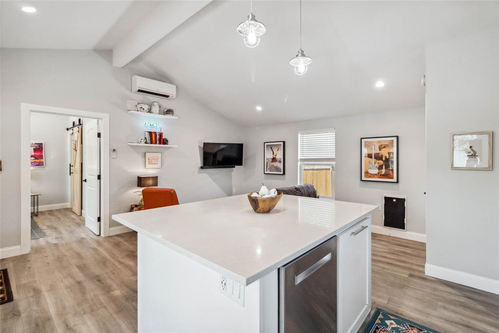 1403 Minnie Dr, Austin, TX 78732