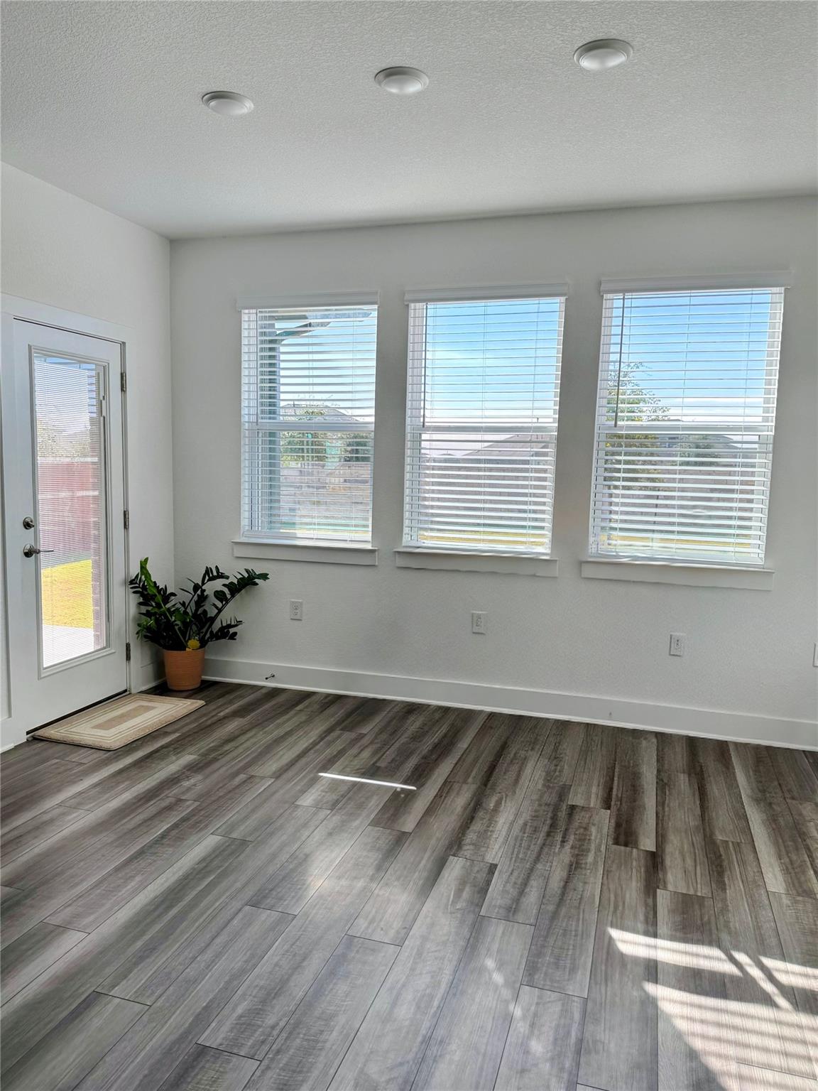 1711 Winding Talley St, Pflugerville, TX 78660