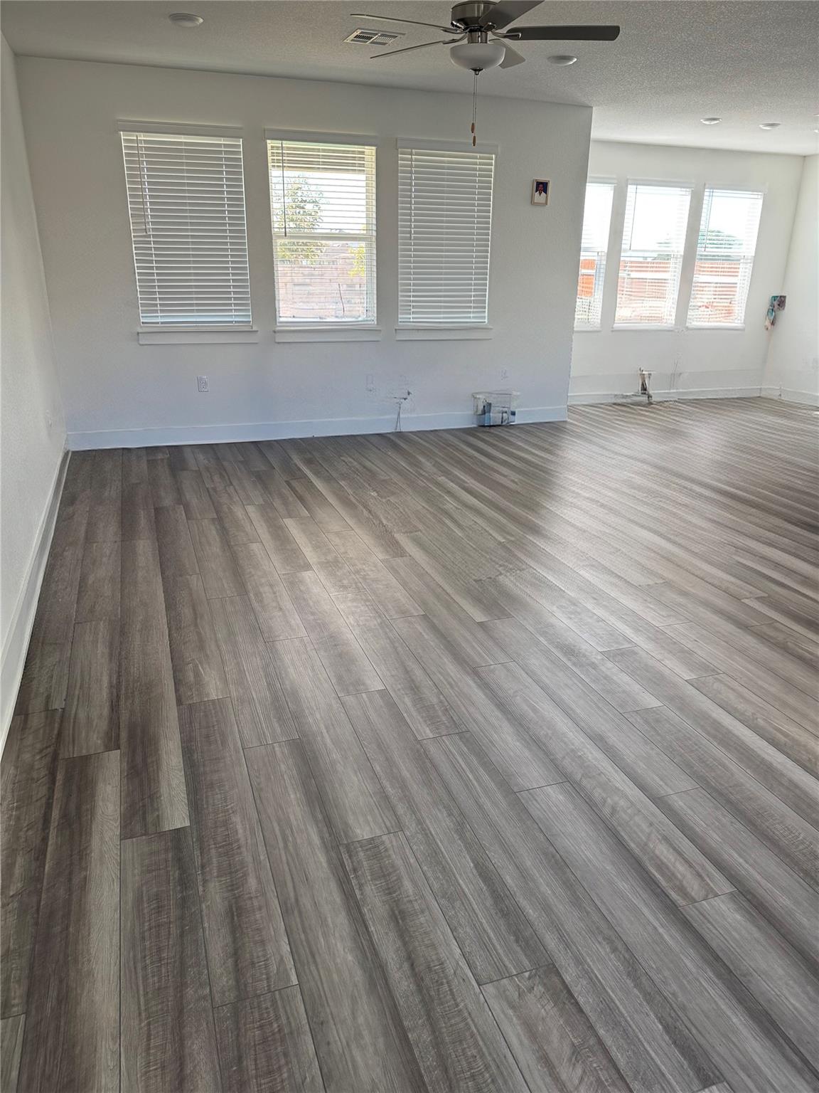 1711 Winding Talley St, Pflugerville, TX 78660