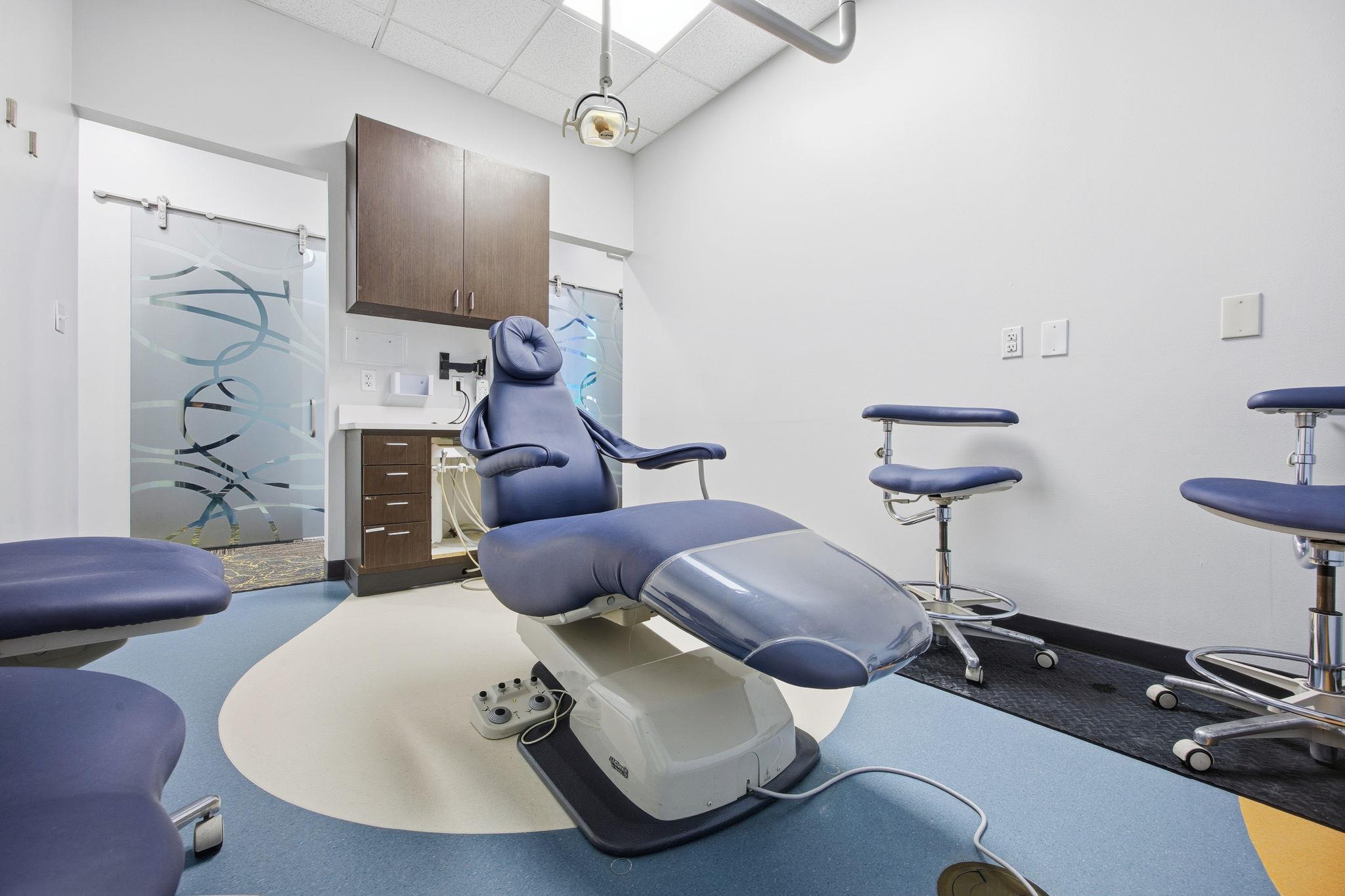 4010 Sandy Brook Dr # 204, Round Rock, TX 78665