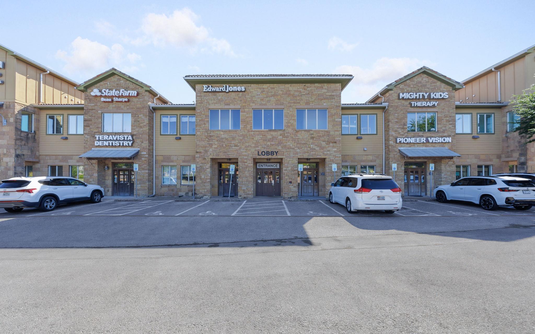 4010 Sandy Brook Dr # 204, Round Rock, TX 78665