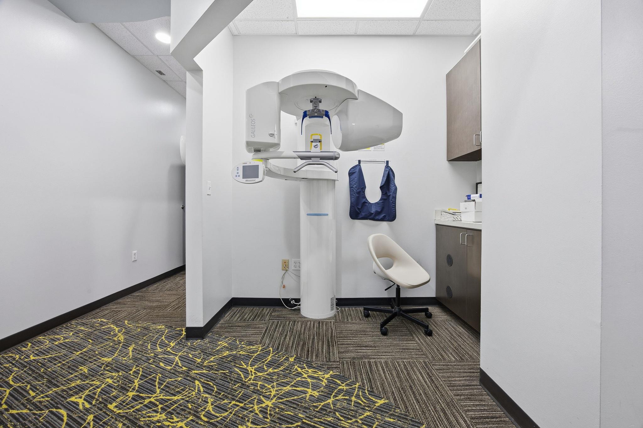 4010 Sandy Brook Dr # 204, Round Rock, TX 78665