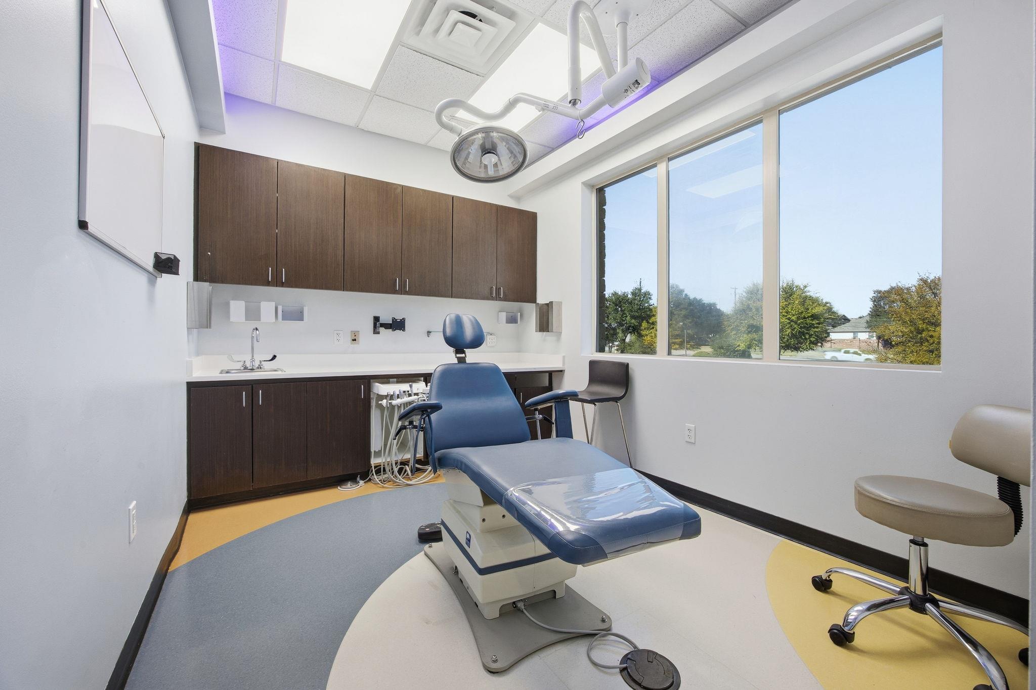 4010 Sandy Brook Dr # 204, Round Rock, TX 78665