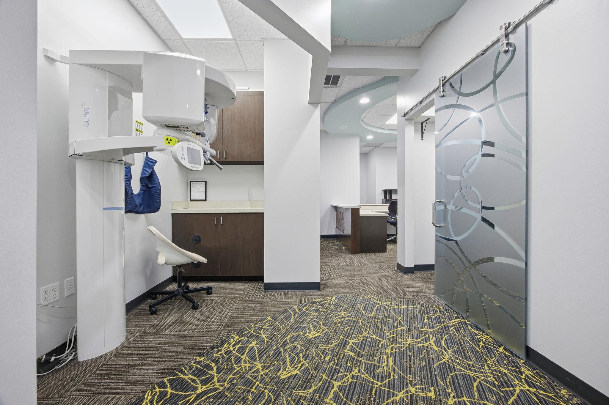 4010 Sandy Brook Dr # 204, Round Rock, TX 78665