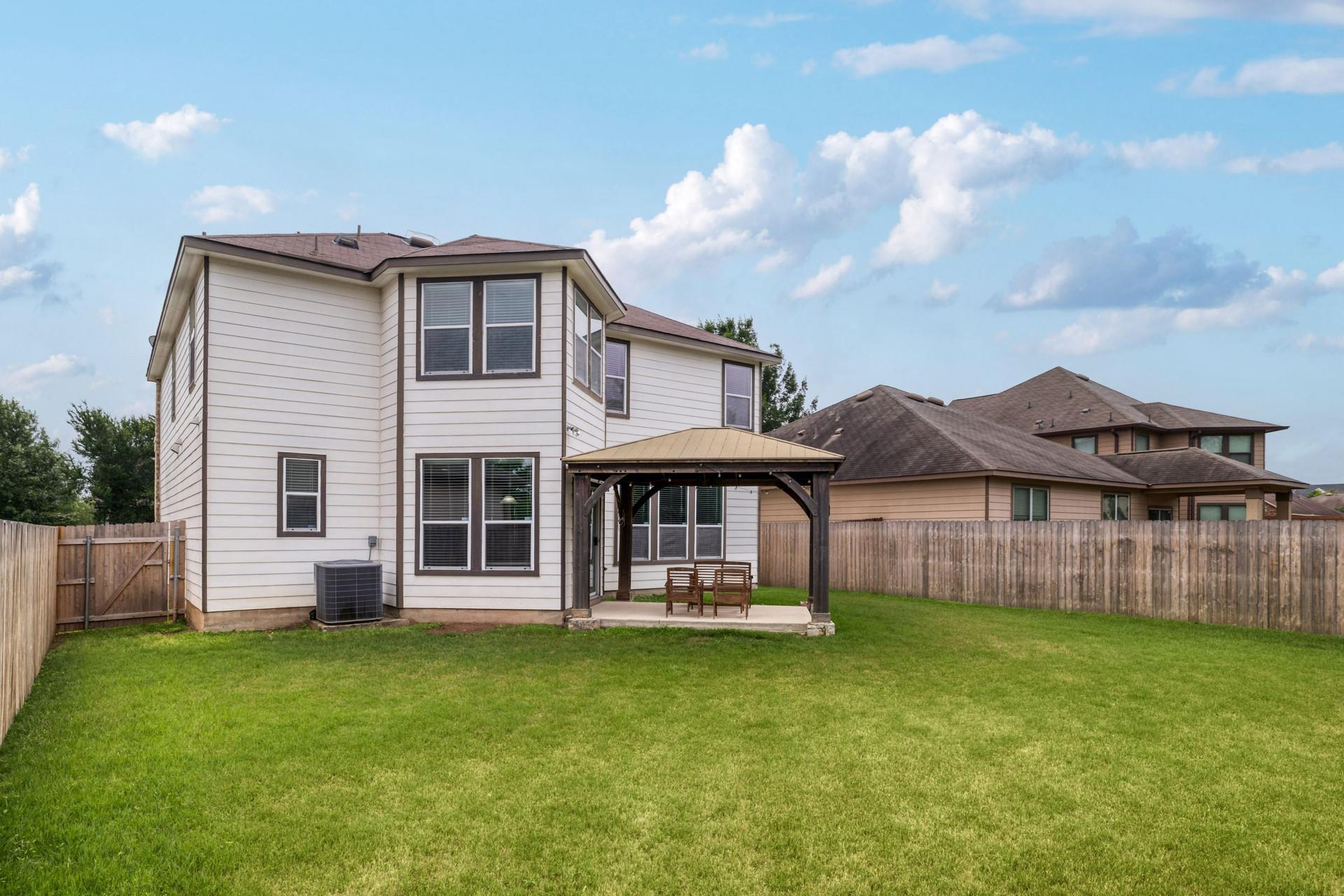 8716 Panadero Dr, Austin, TX 78747