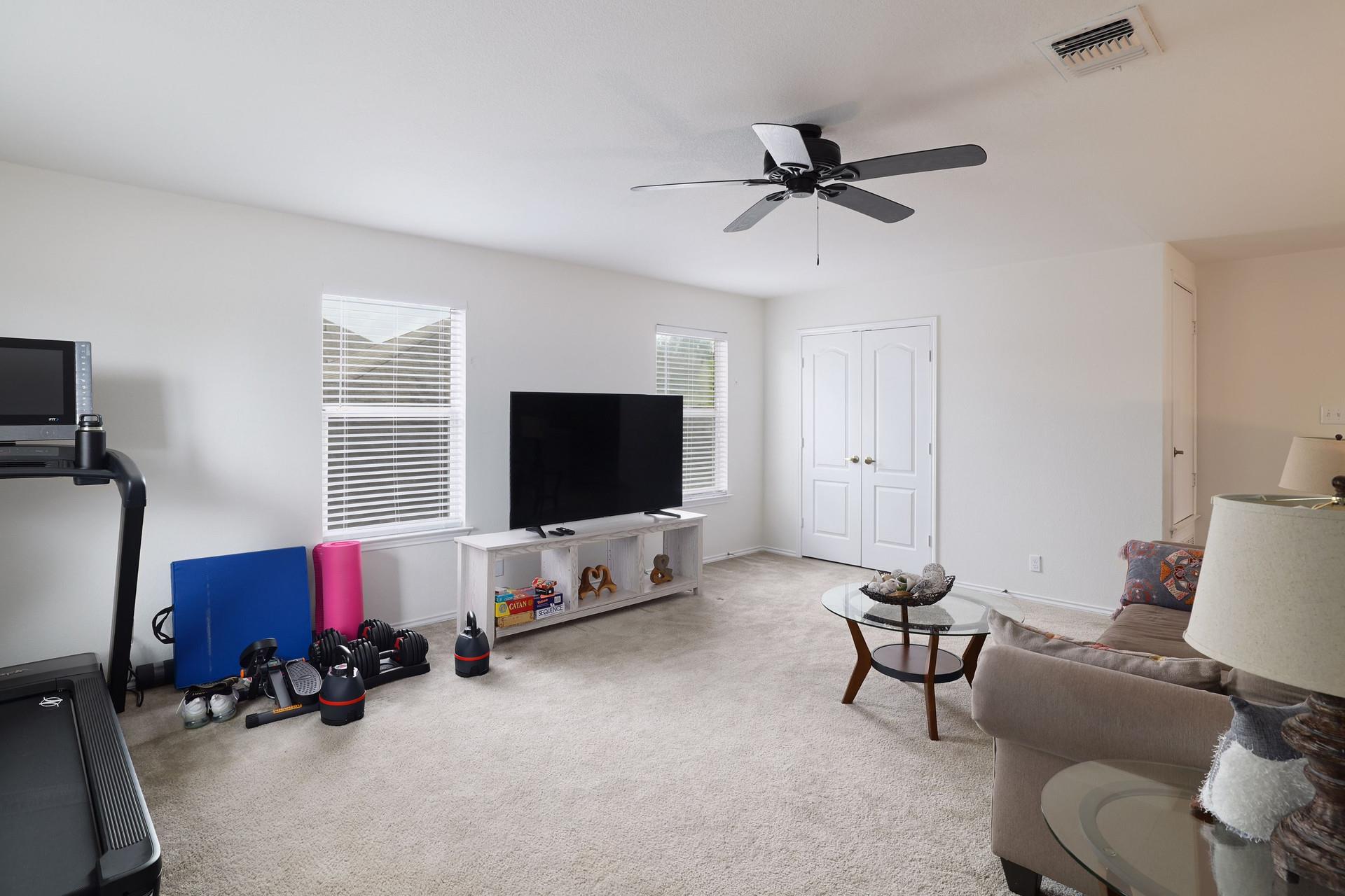 8716 Panadero Dr, Austin, TX 78747