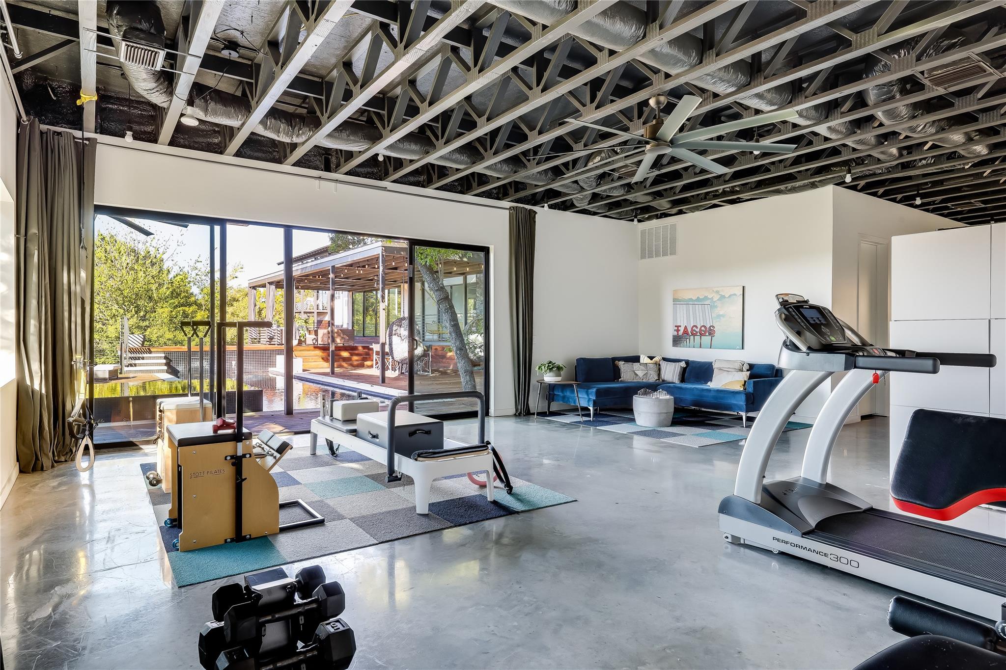 4713 Via Media, Austin, TX 78746