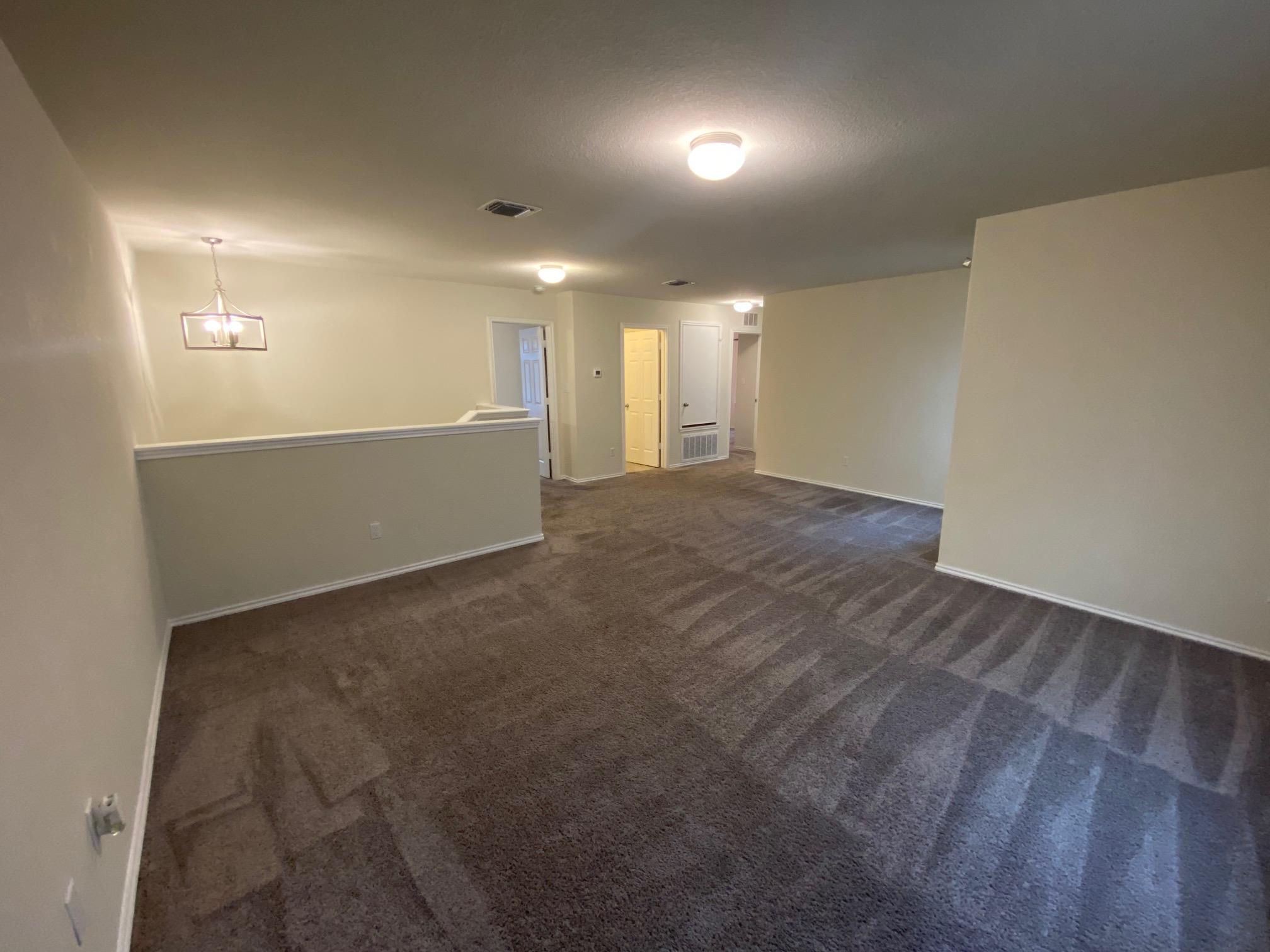 97 Quarryman Dr, Hutto, TX 78634