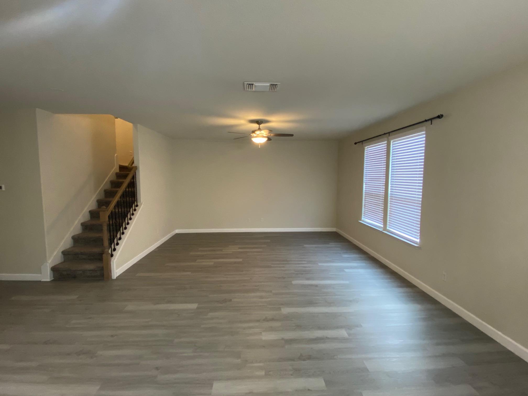 97 Quarryman Dr, Hutto, TX 78634