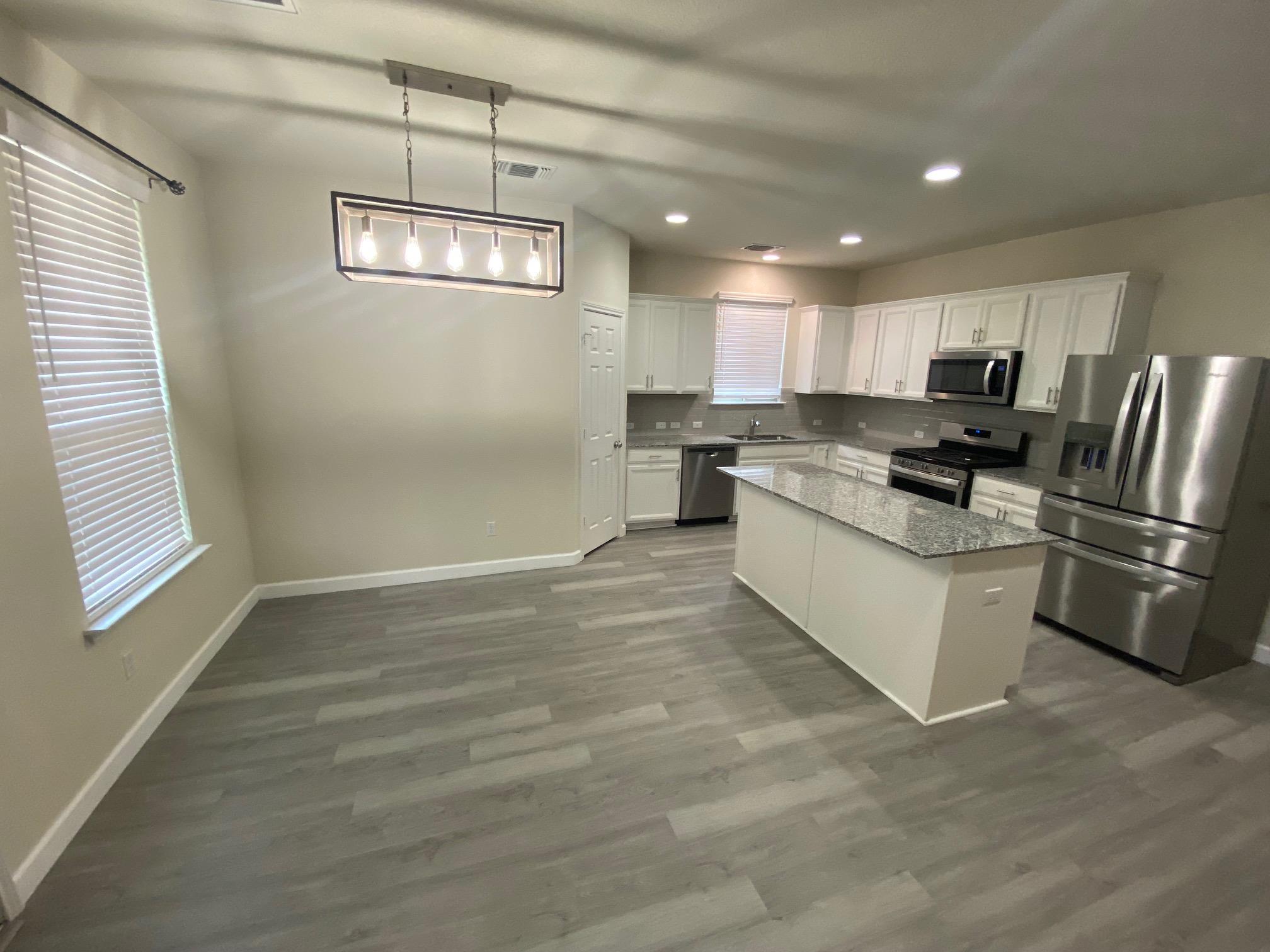 97 Quarryman Dr, Hutto, TX 78634