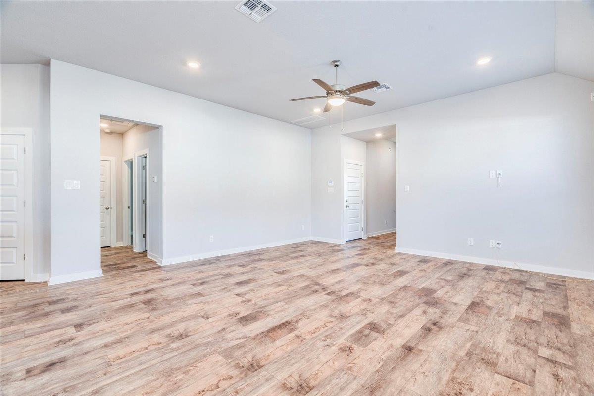 18121 Emu Ln, Manor, TX 78653